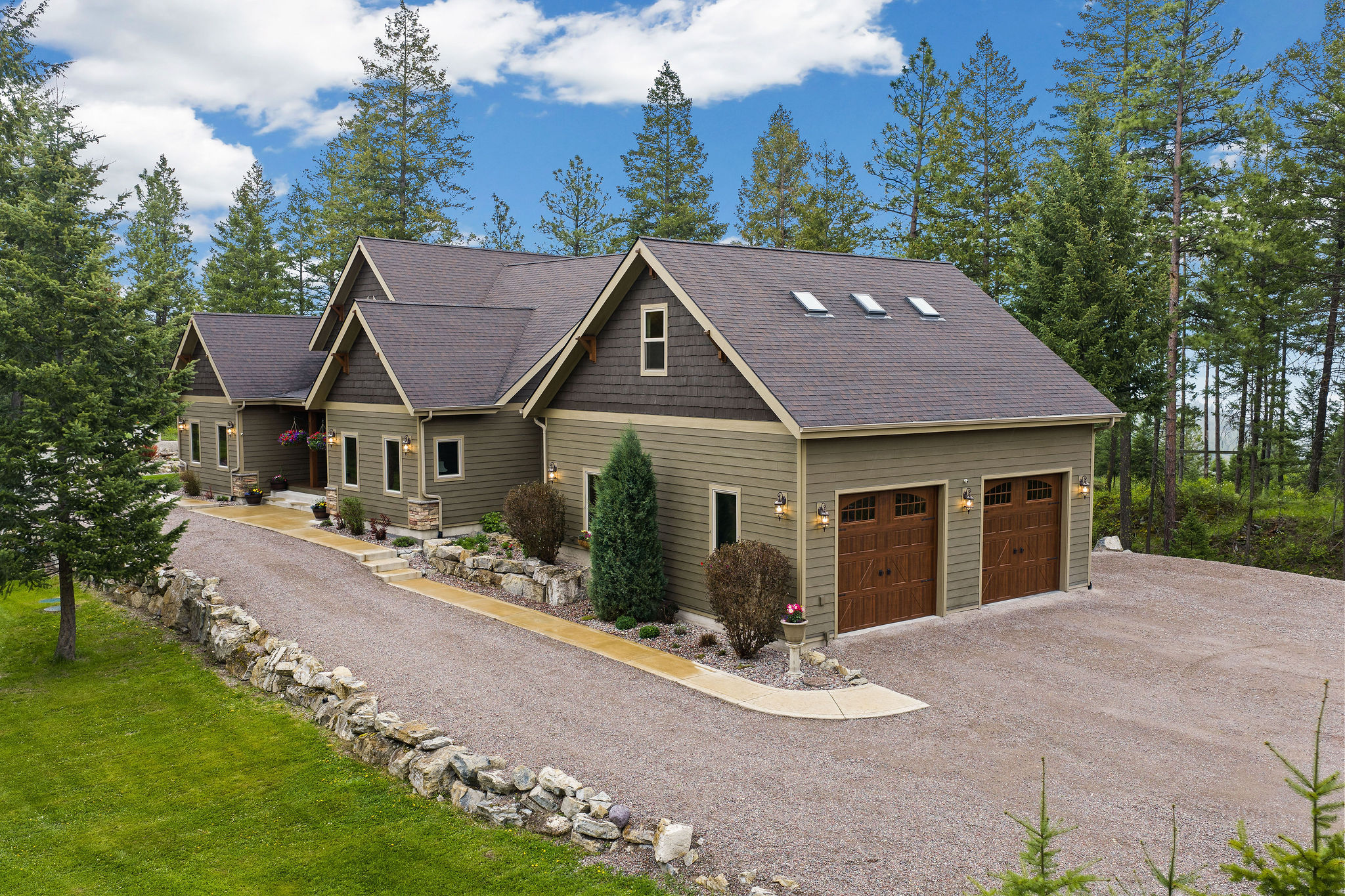 156 Goldenview Lane
