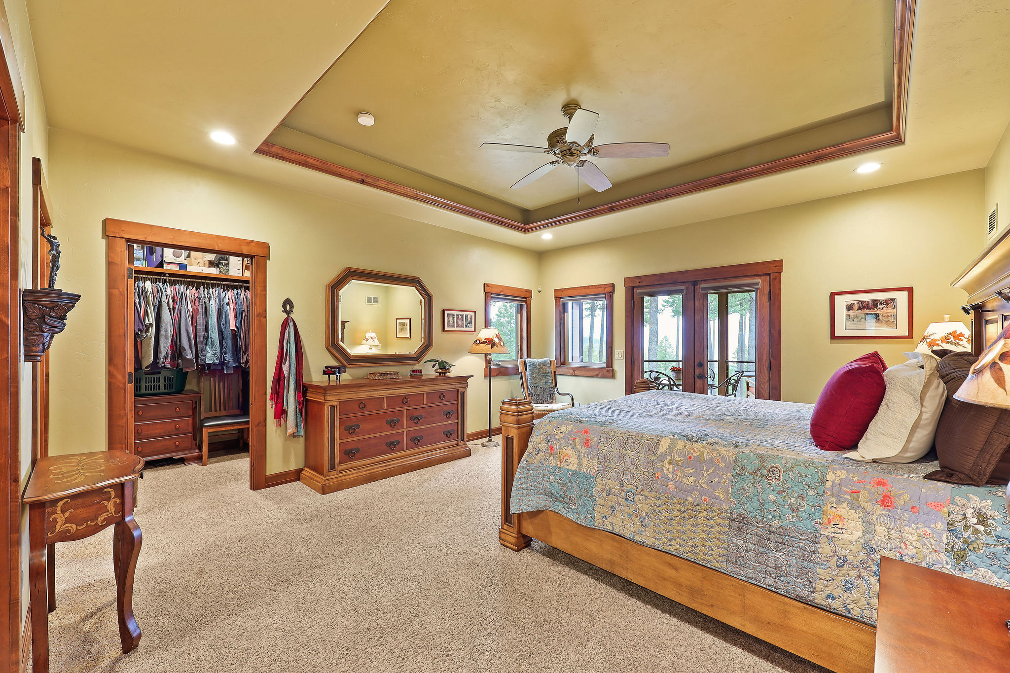 156 Goldenview Lane