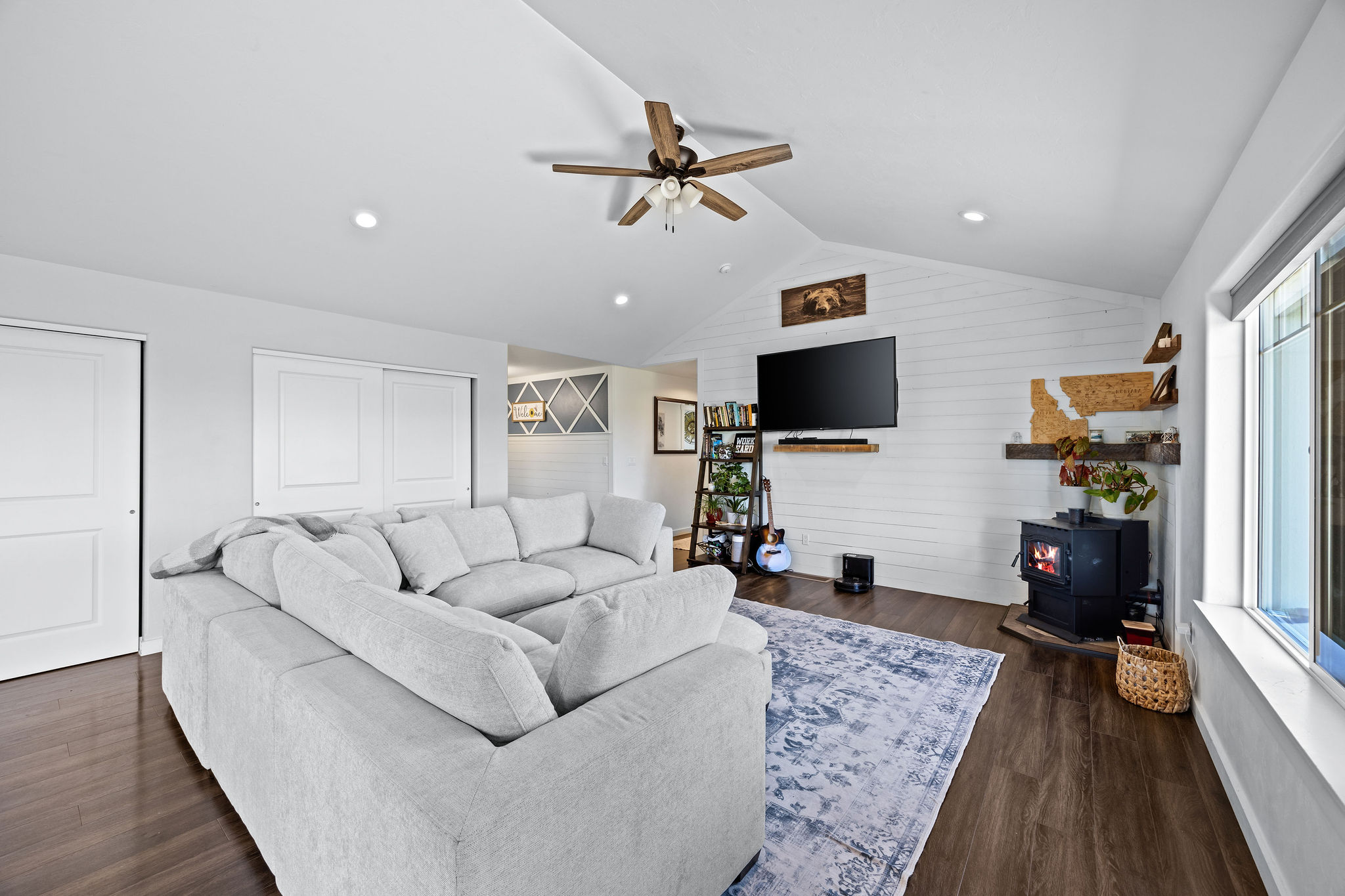 475 McWenneger Drive