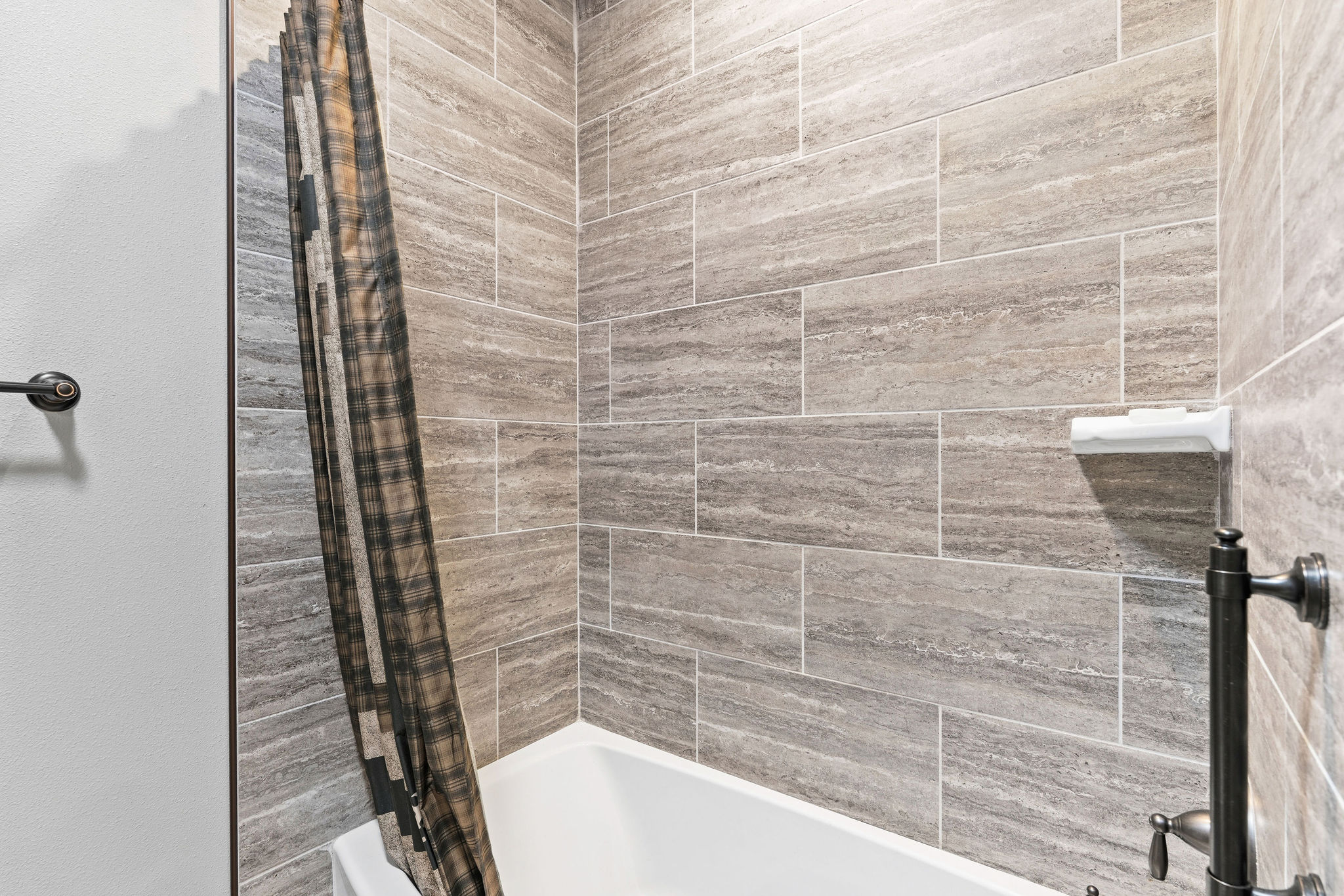 21 Towering Pine Court
