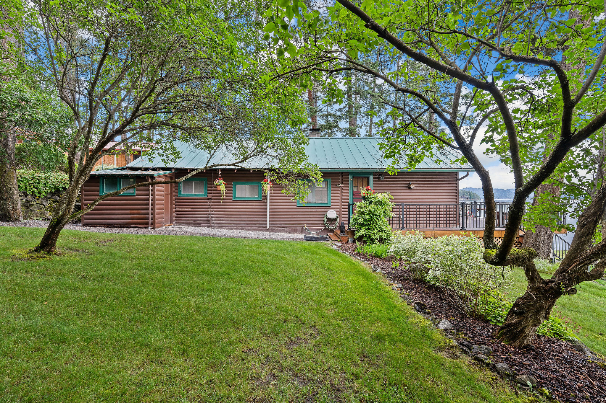 381 Caroline Point
