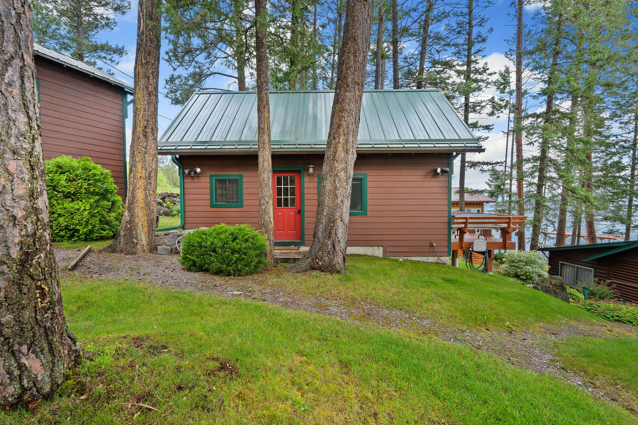 381 Caroline Point