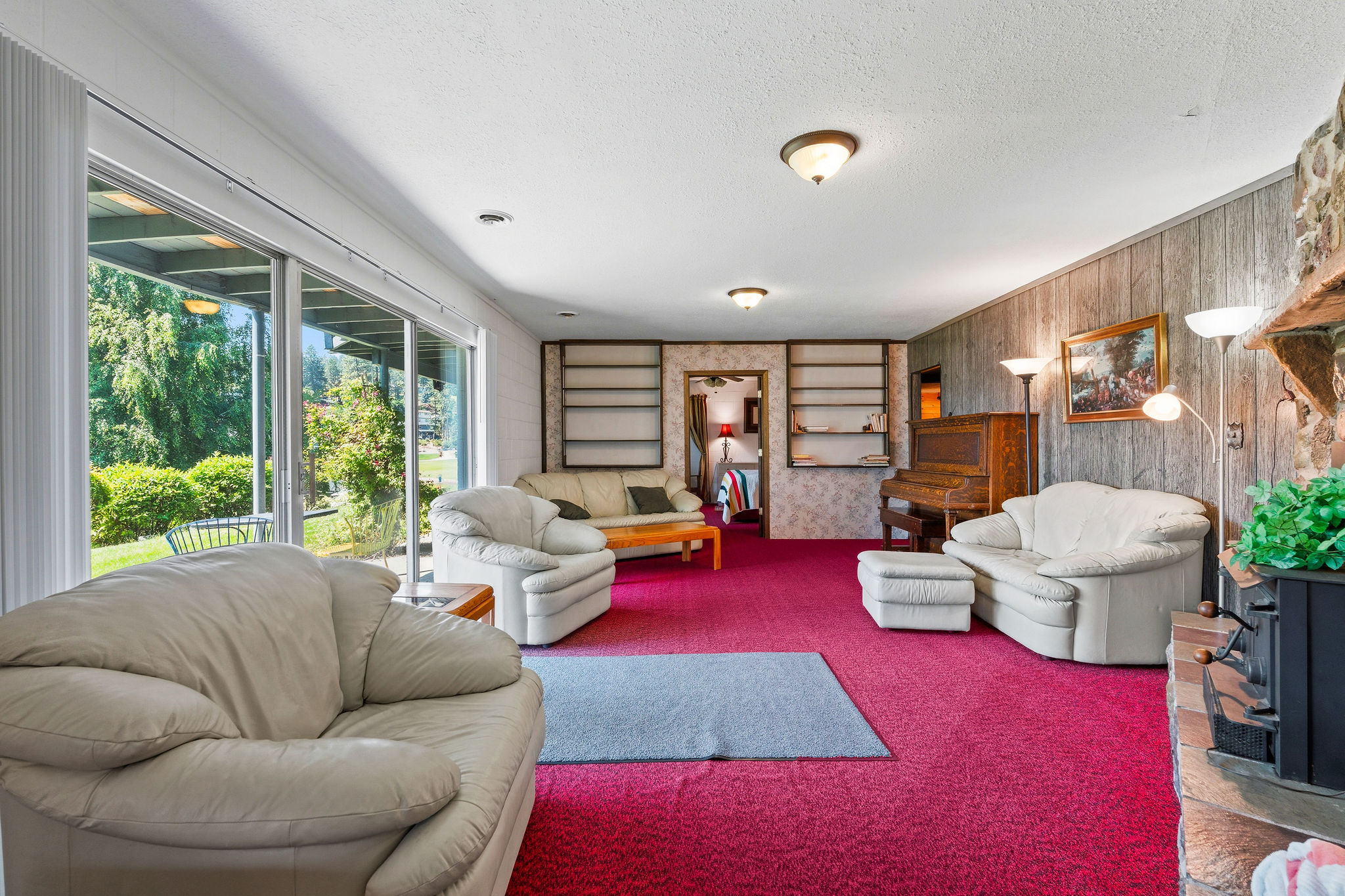 205 Lakeshore Drive