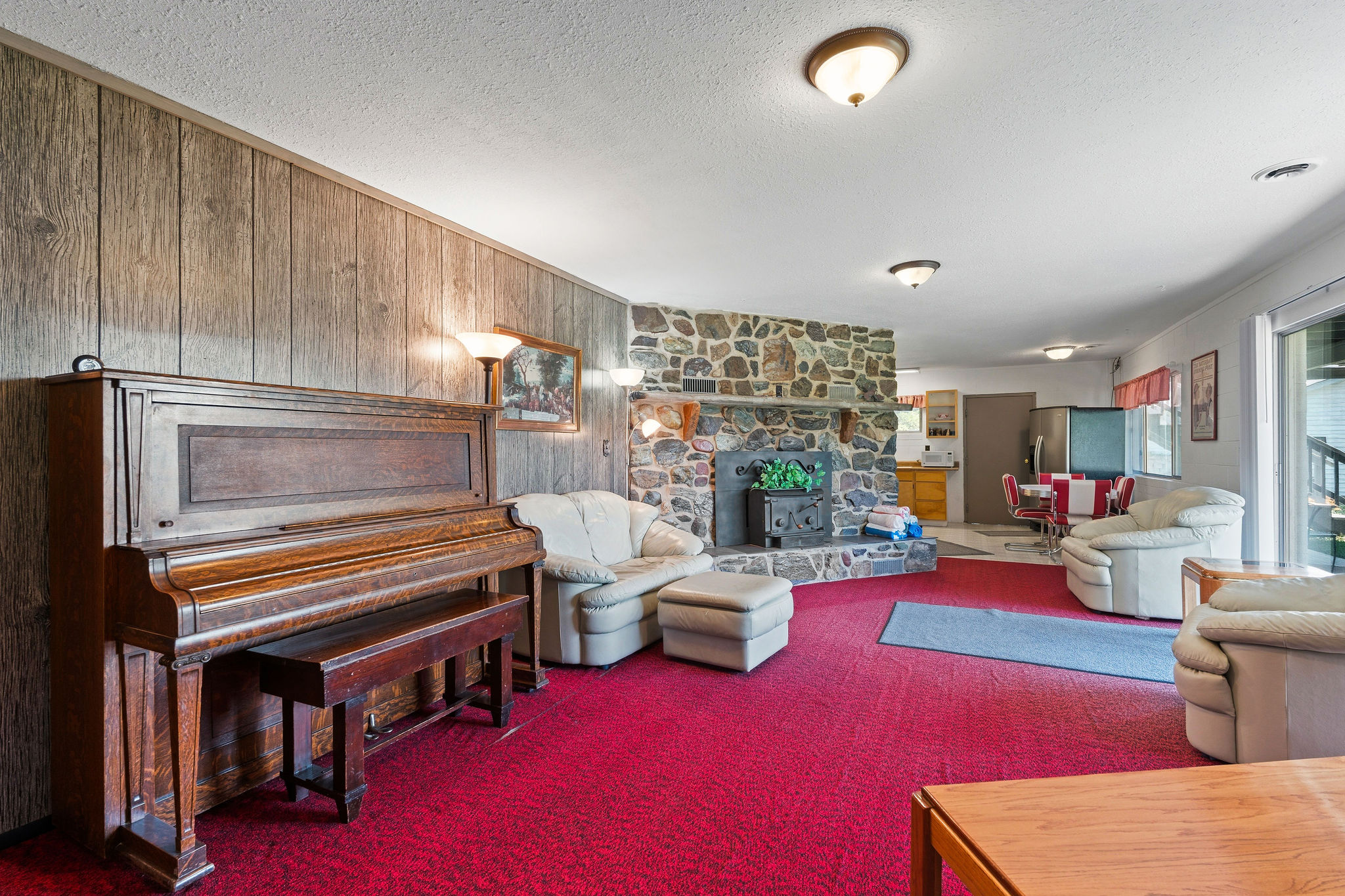 205 Lakeshore Drive