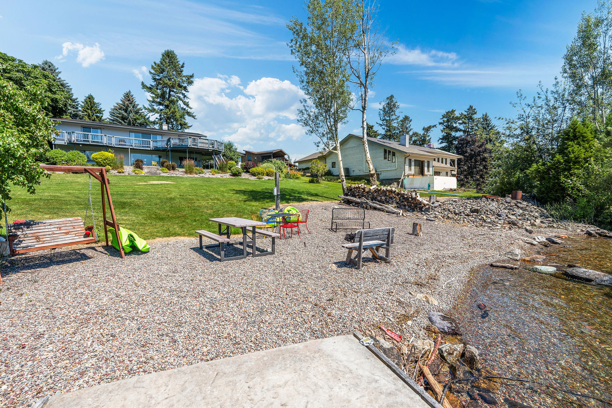 205 Lakeshore Drive