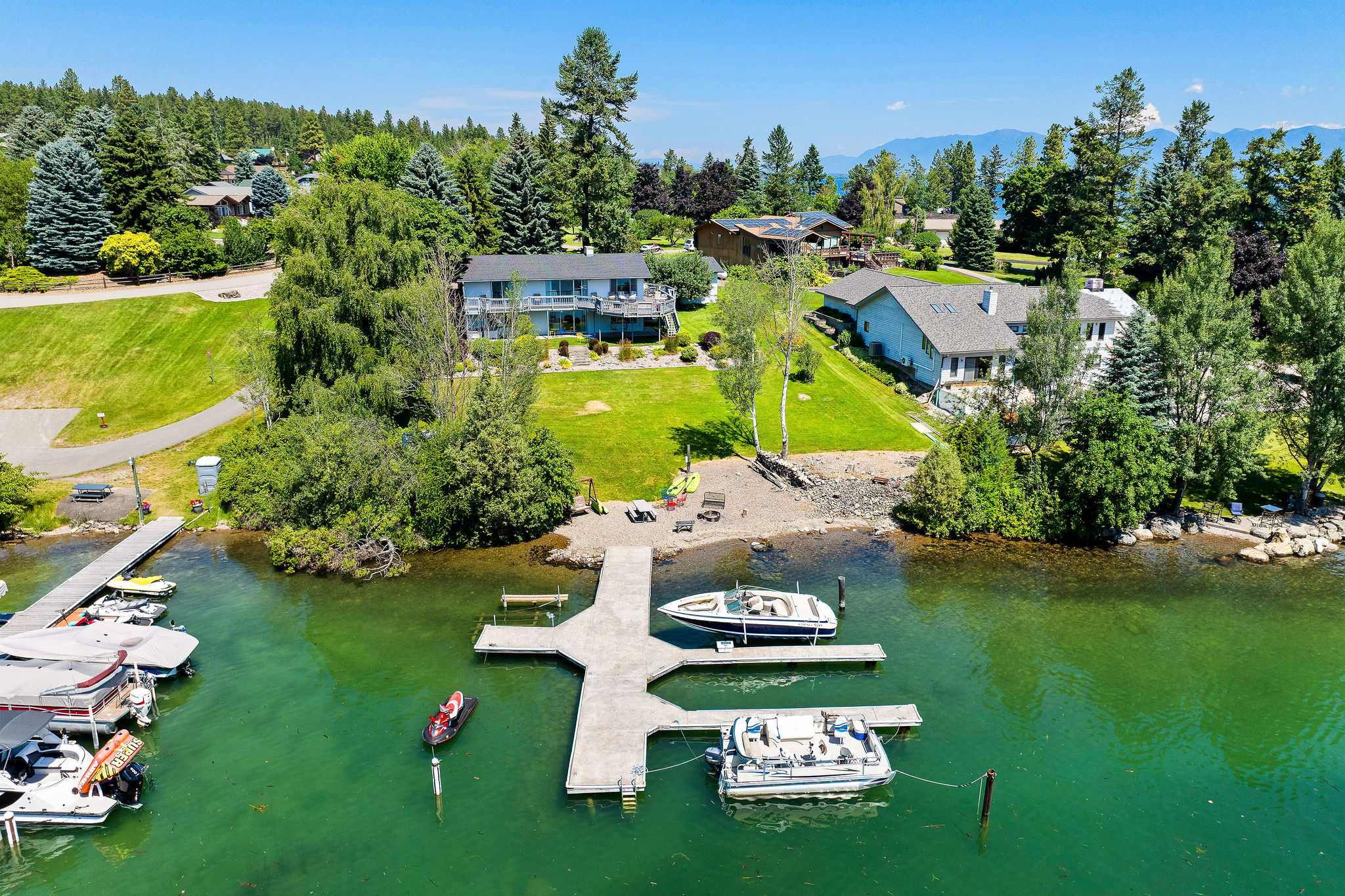 205 Lakeshore Drive