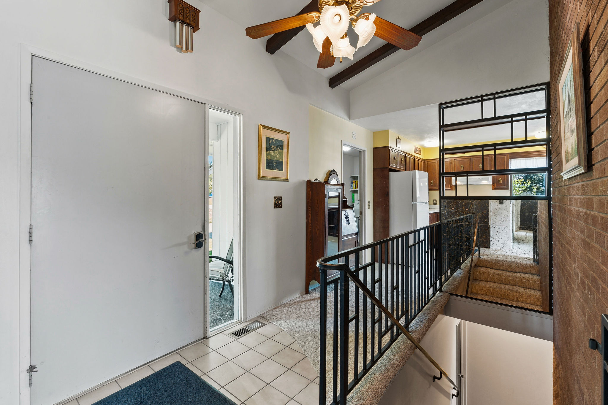 205 Lakeshore Drive