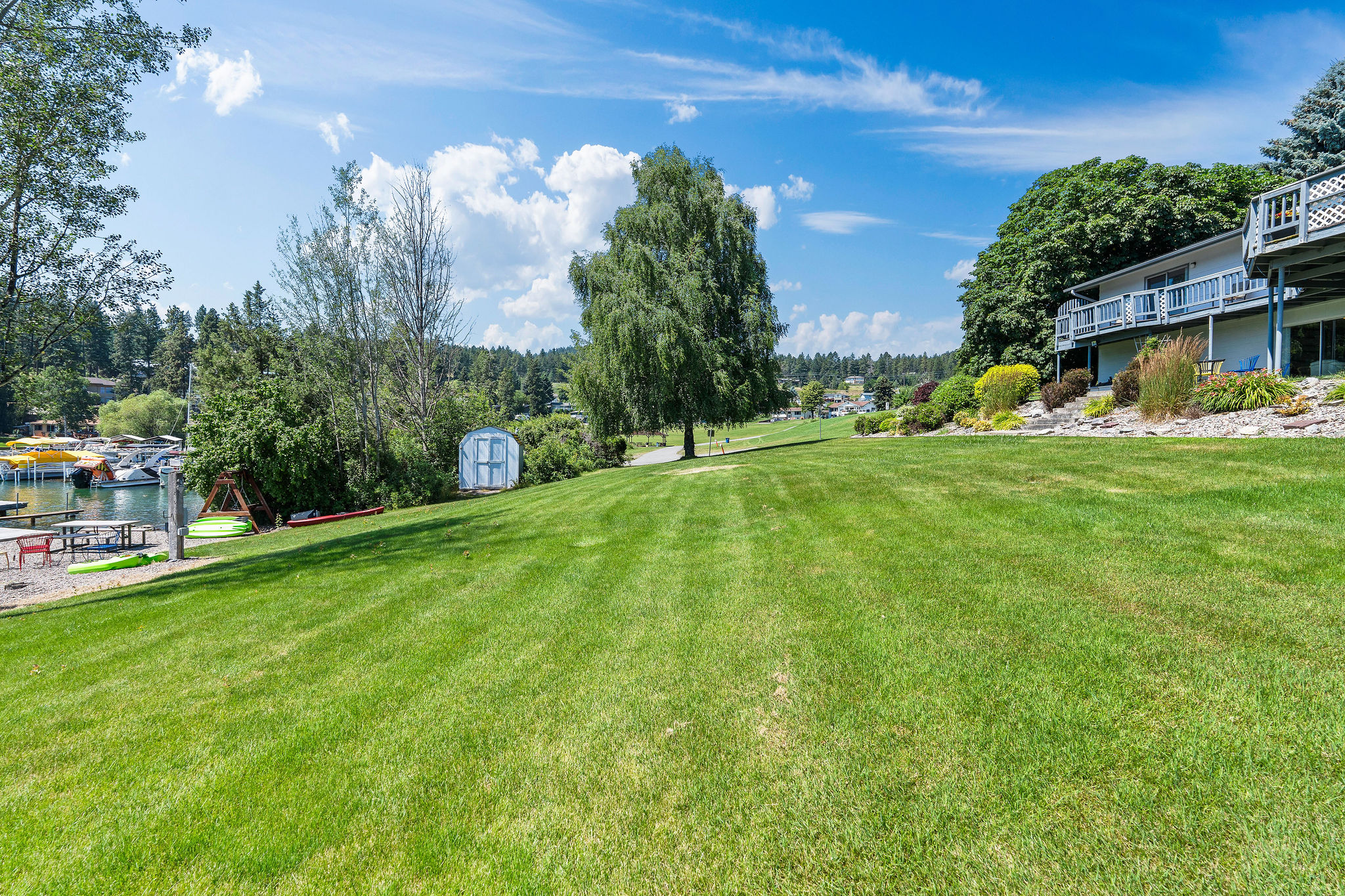 205 Lakeshore Drive