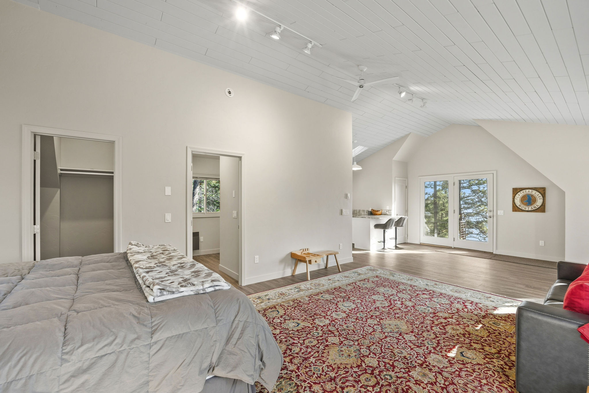 21153 Osprey Loop Road