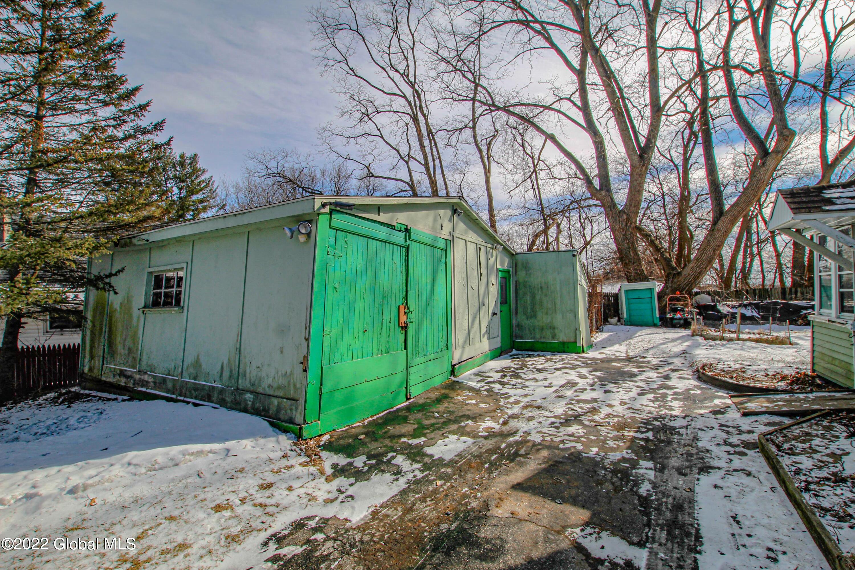 2340 Consaul Road