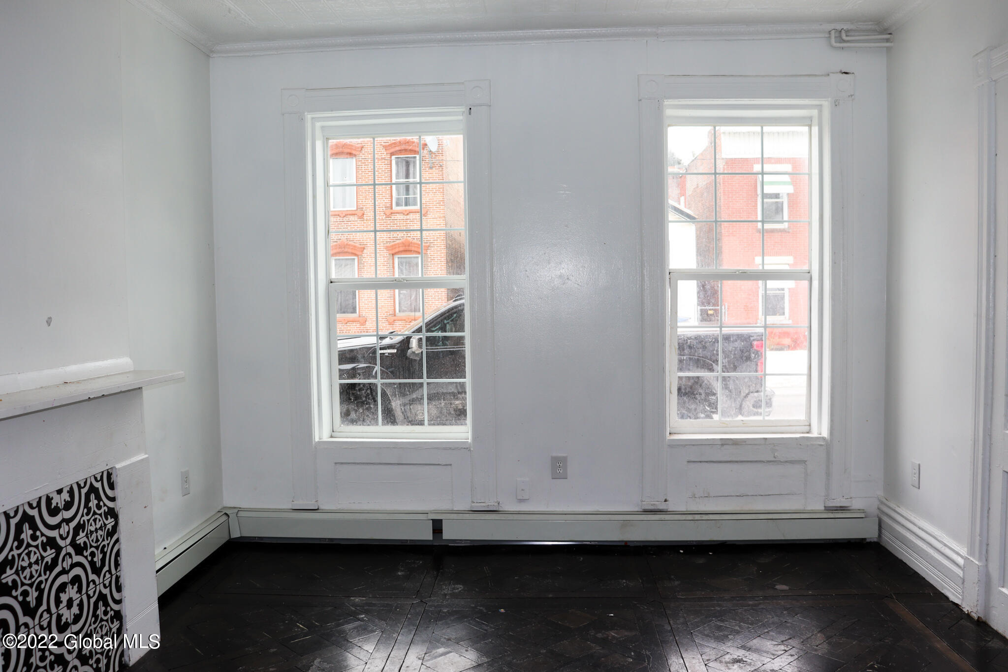 365 4th Street