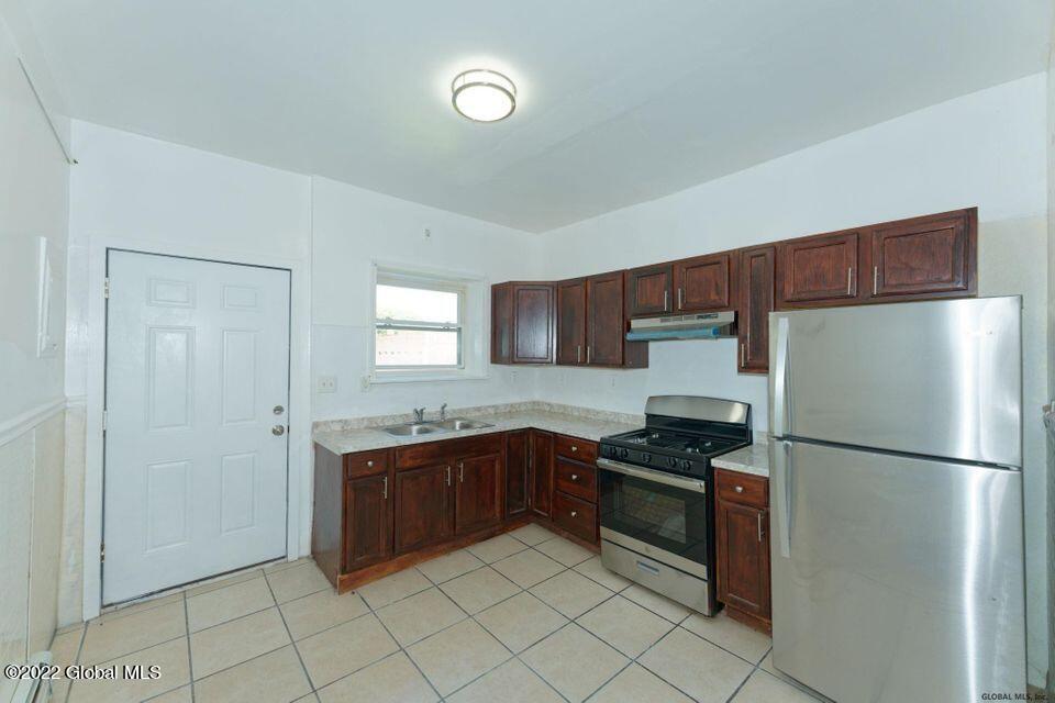 365 4th Street