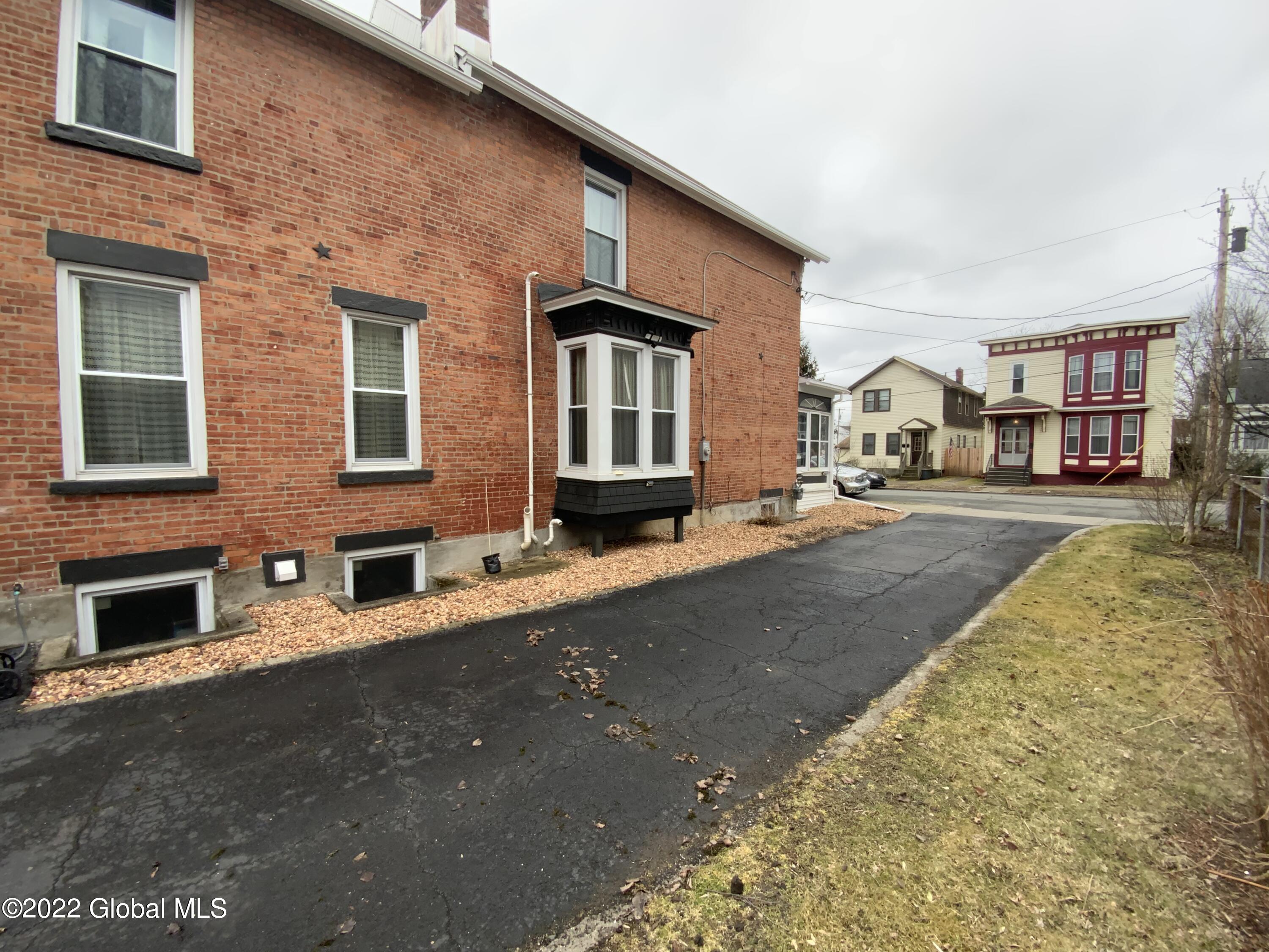 1007 24th Street