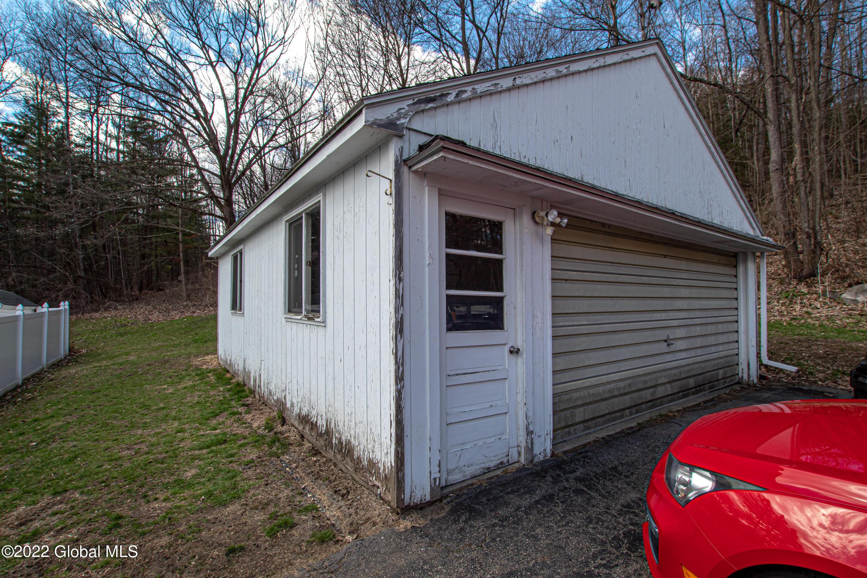 37 Lexington Avenue