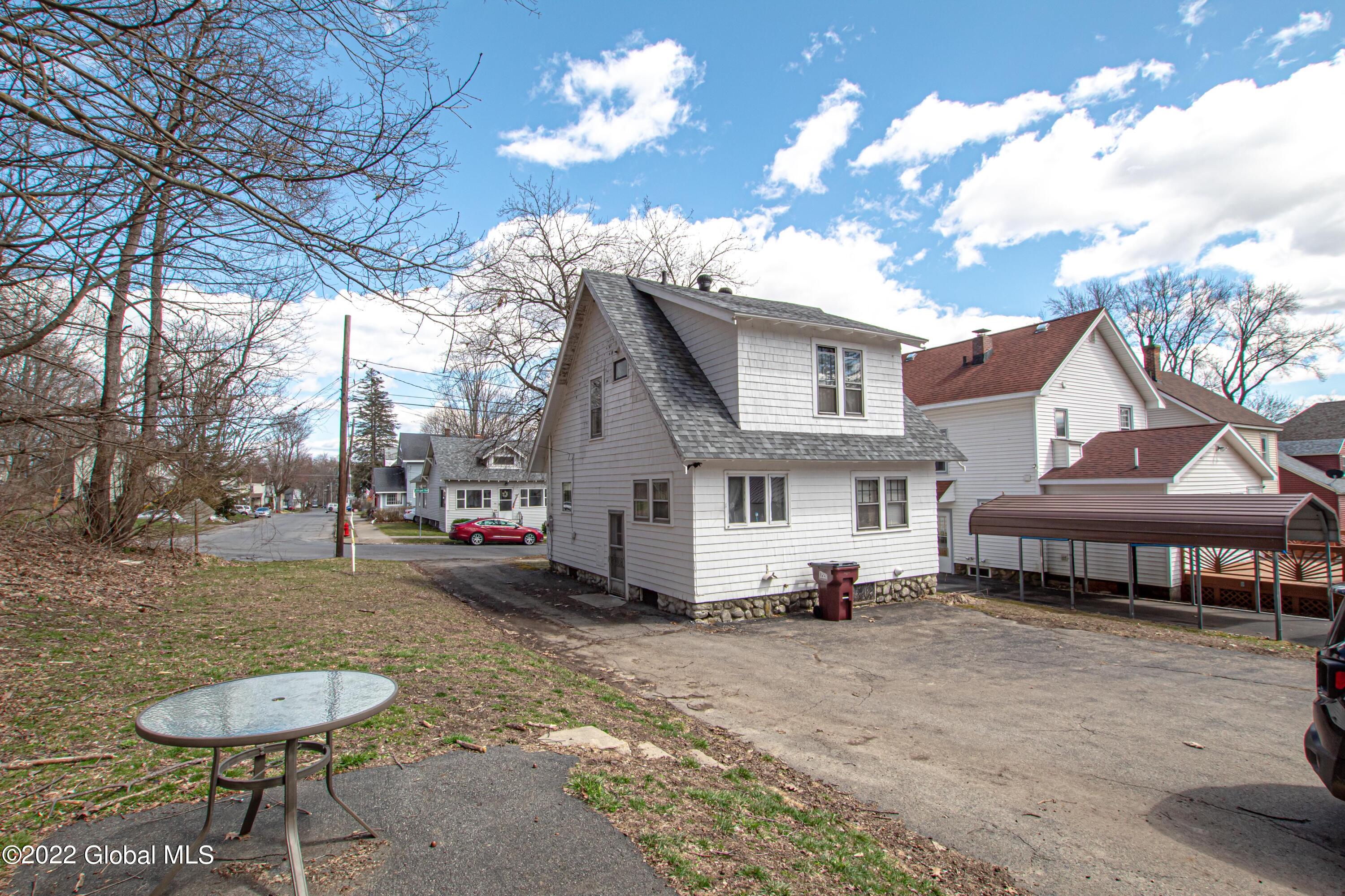 37 Lexington Avenue