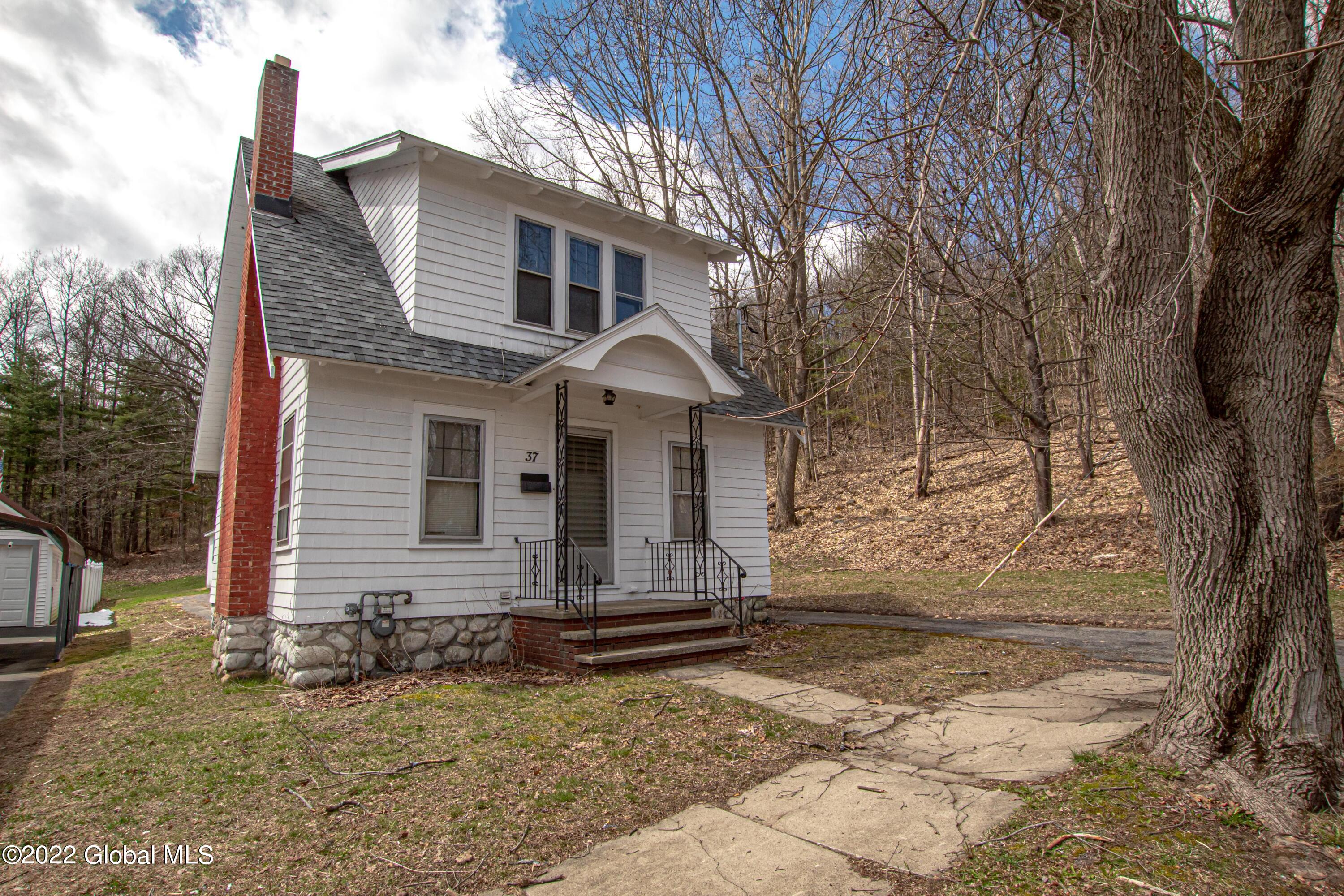 37 Lexington Avenue