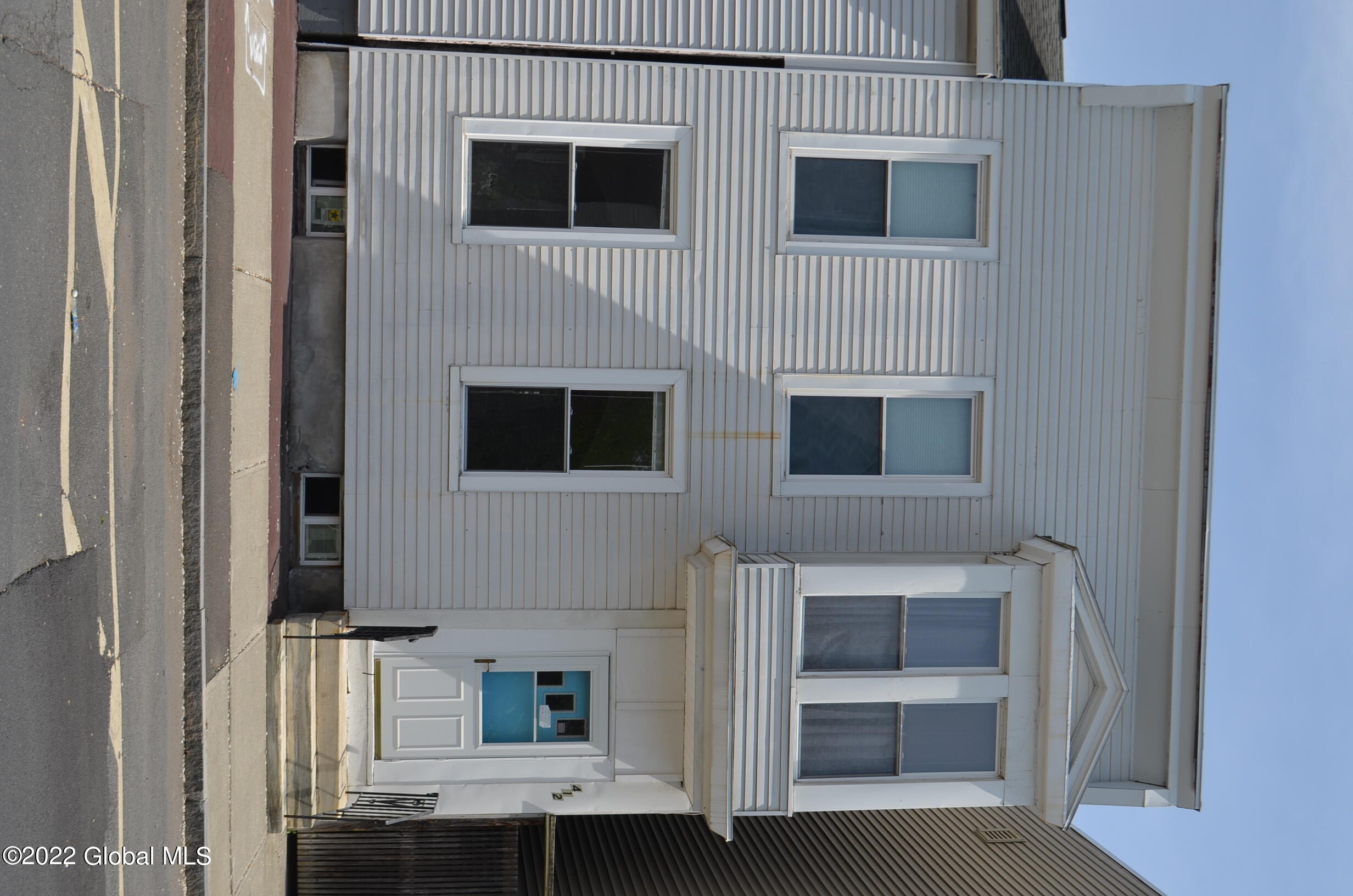 412 2nd Street Street