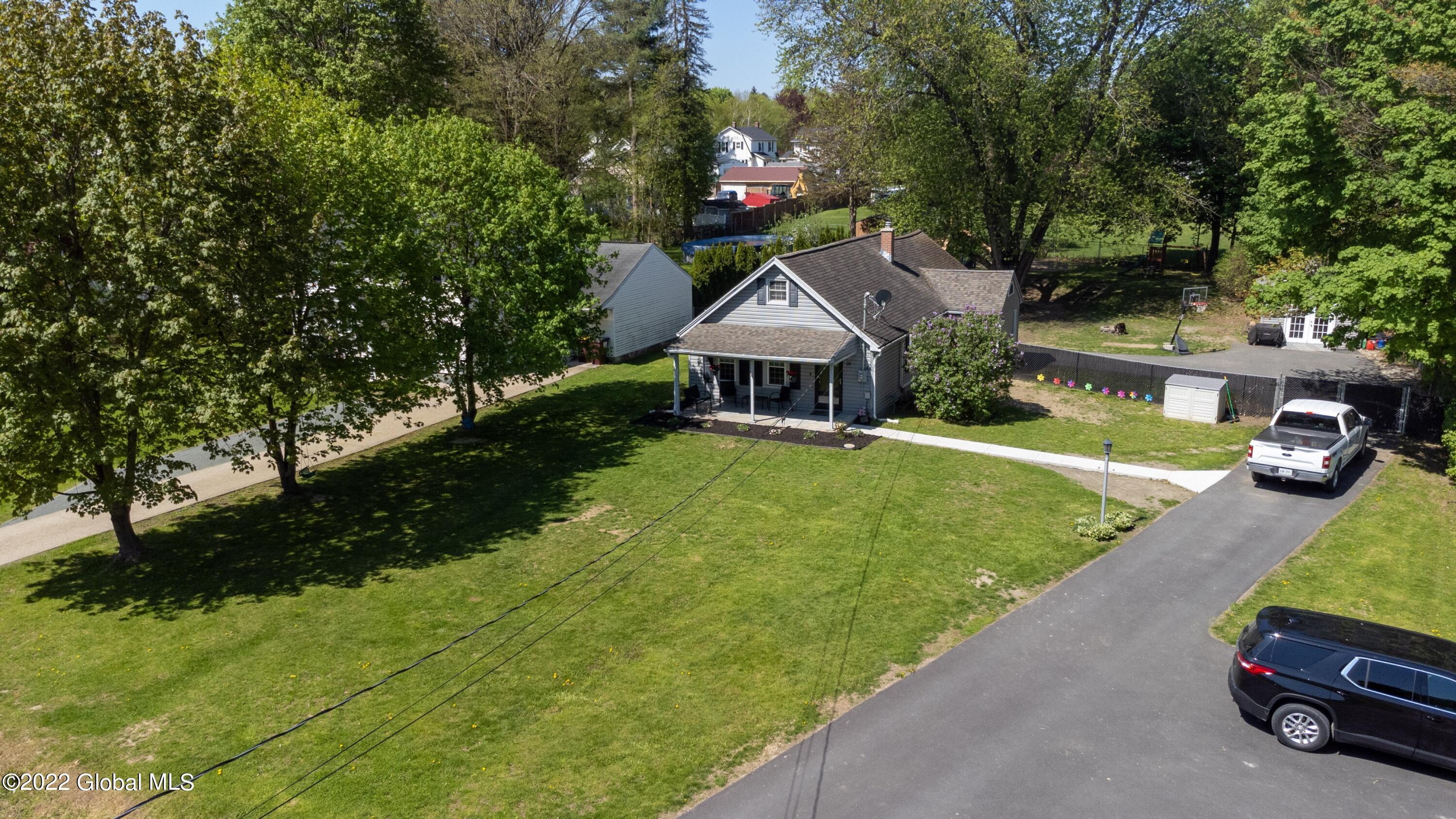 51 Brookside Avenue