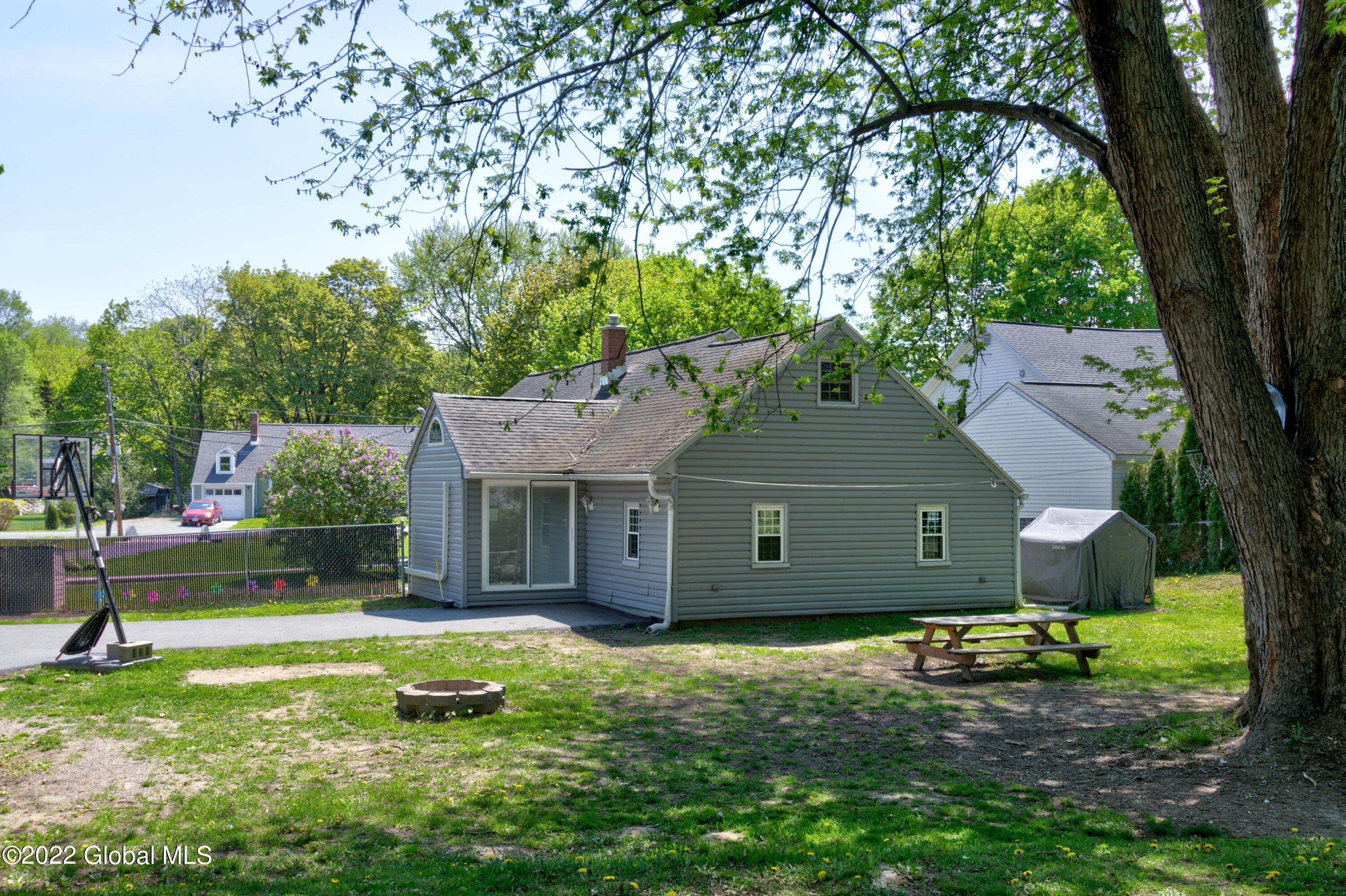 51 Brookside Avenue