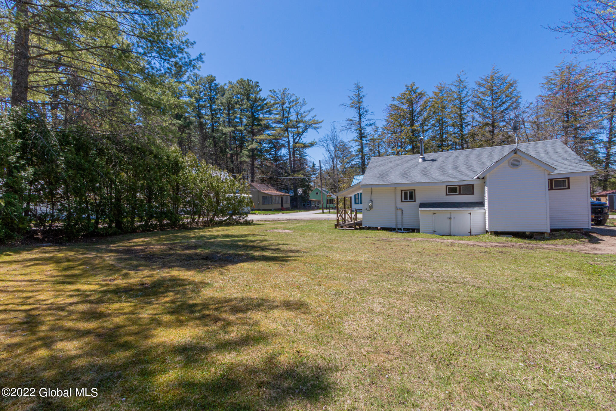 115 Pine Avenue