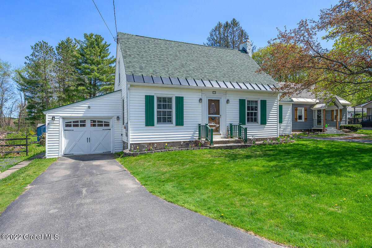 128 Easterly Street