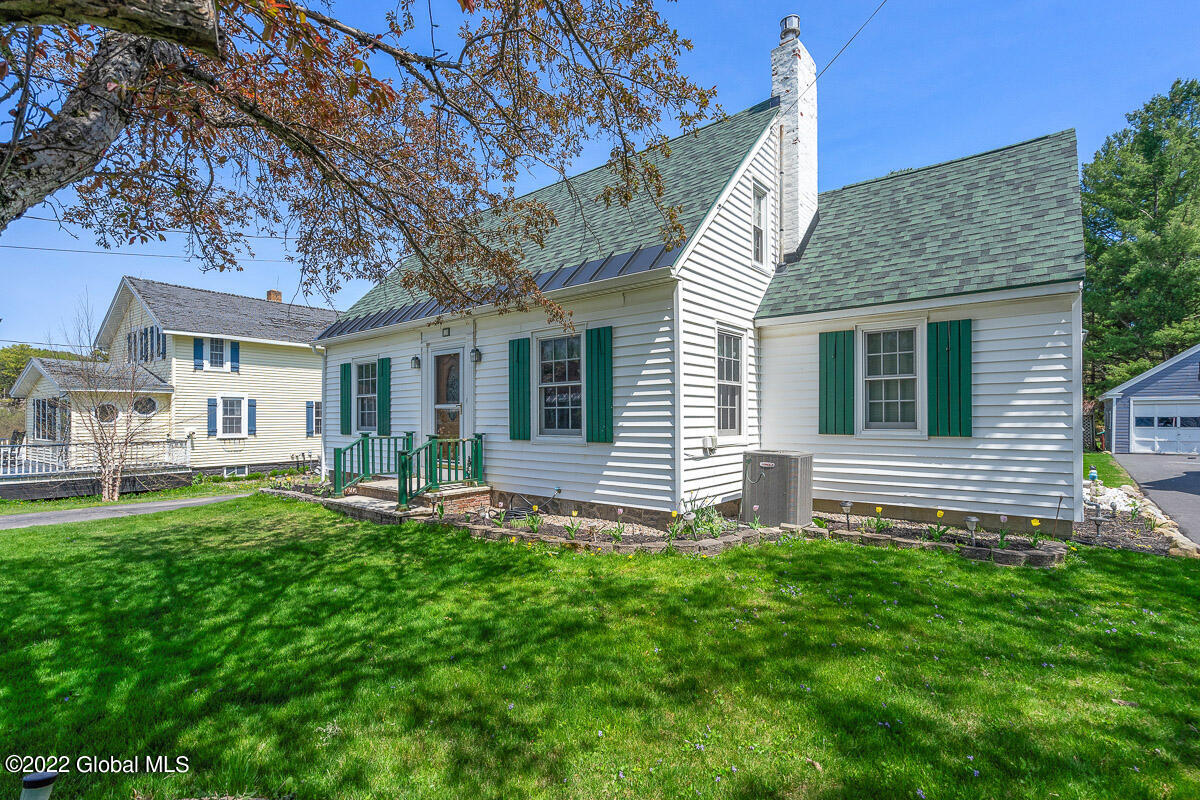 128 Easterly Street