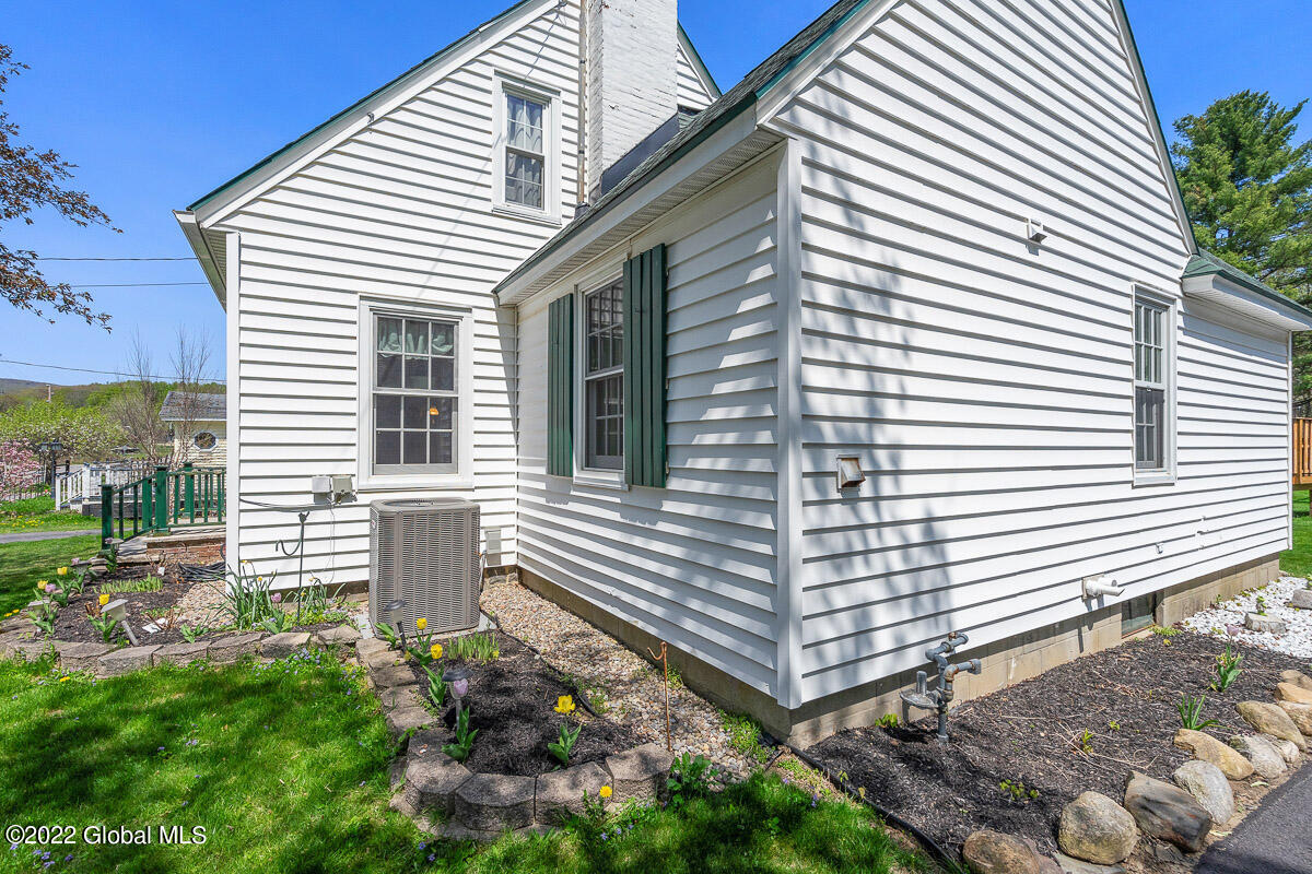 128 Easterly Street