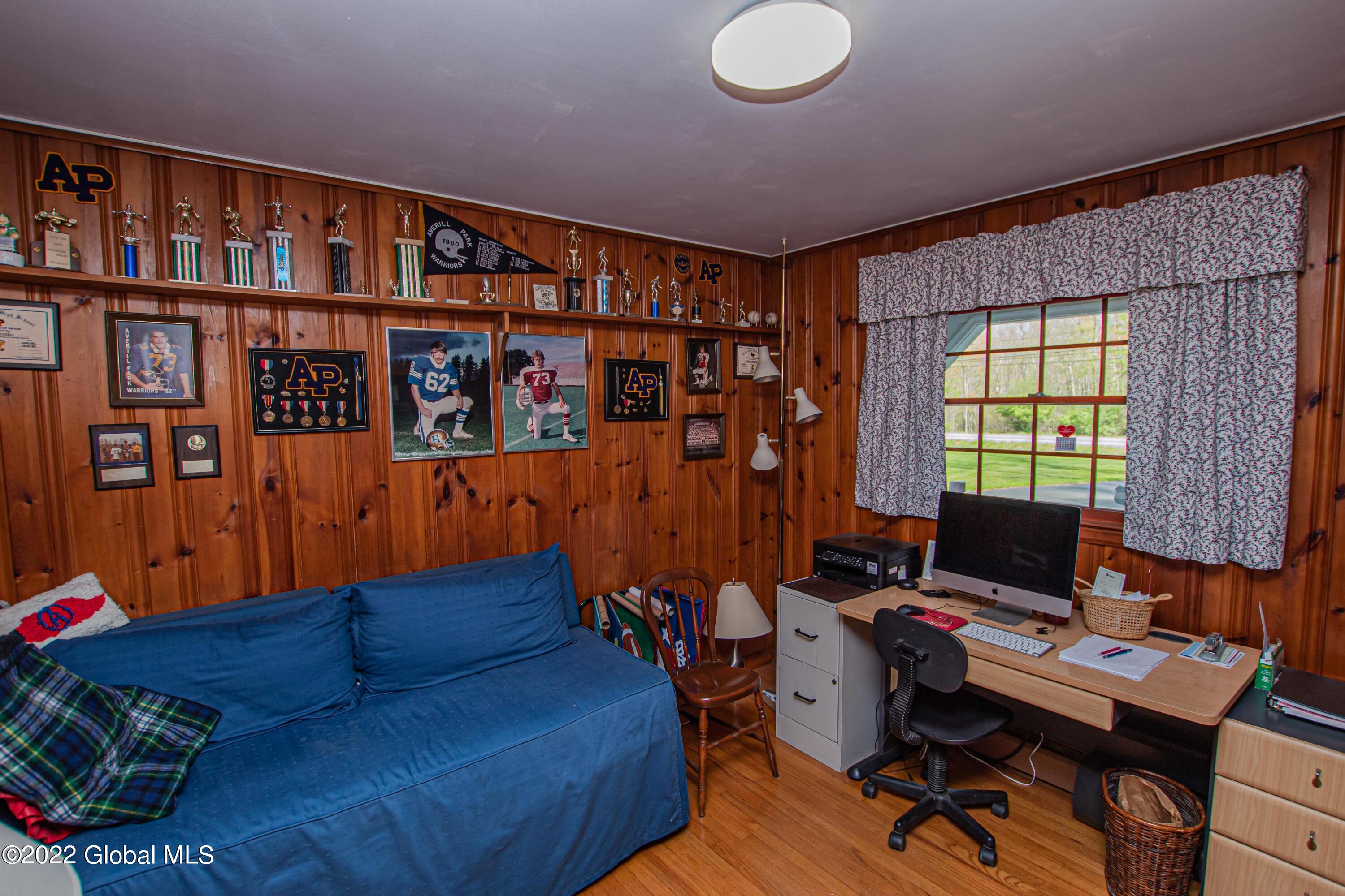 3331 NY Highway 43