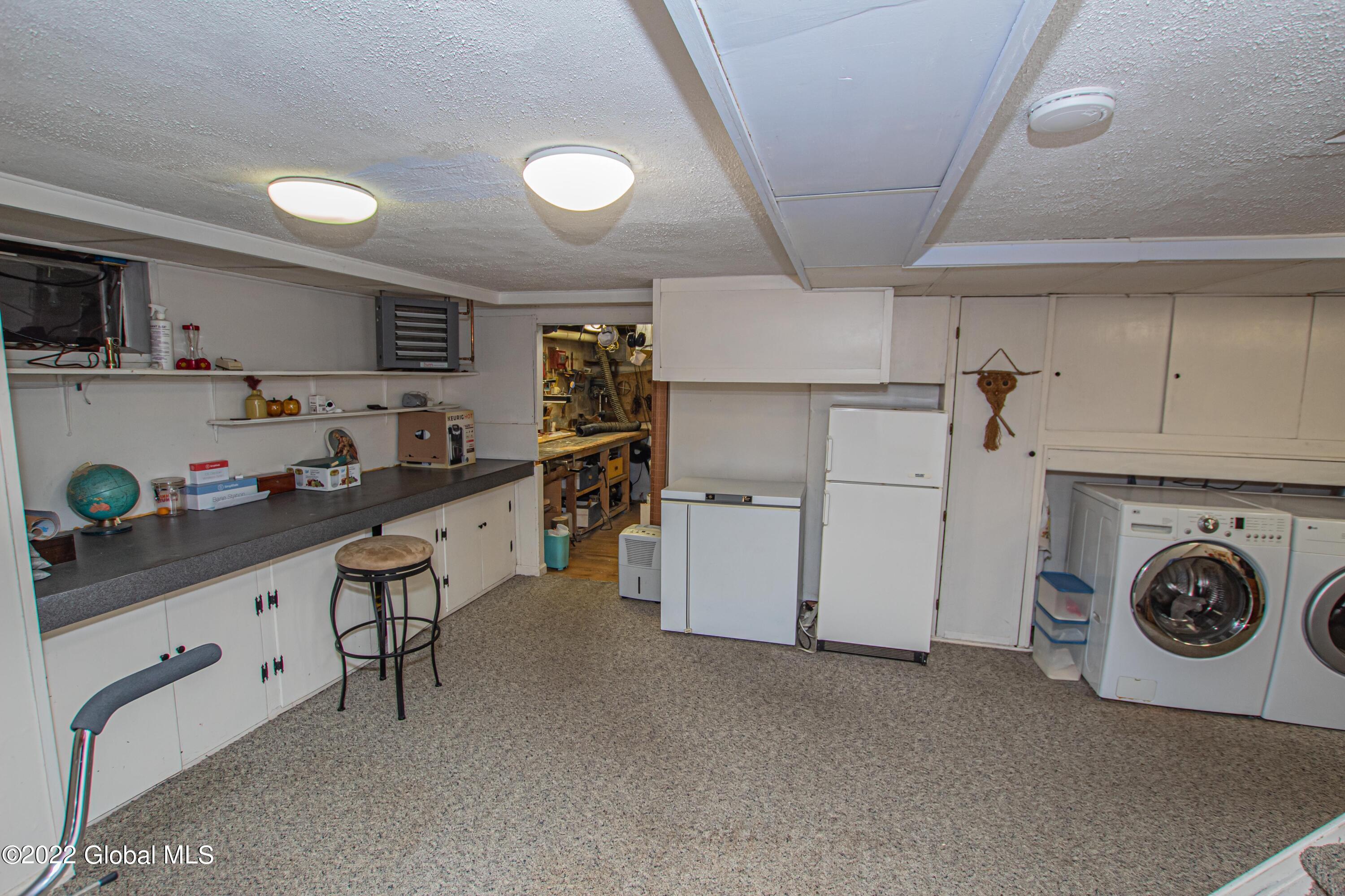 3331 NY Highway 43
