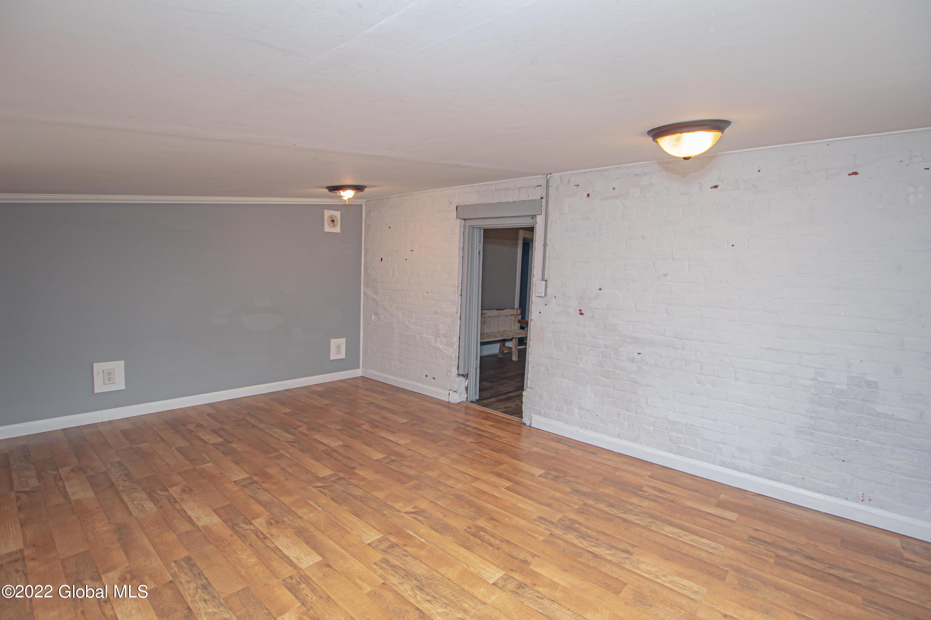 4 Wells Street
