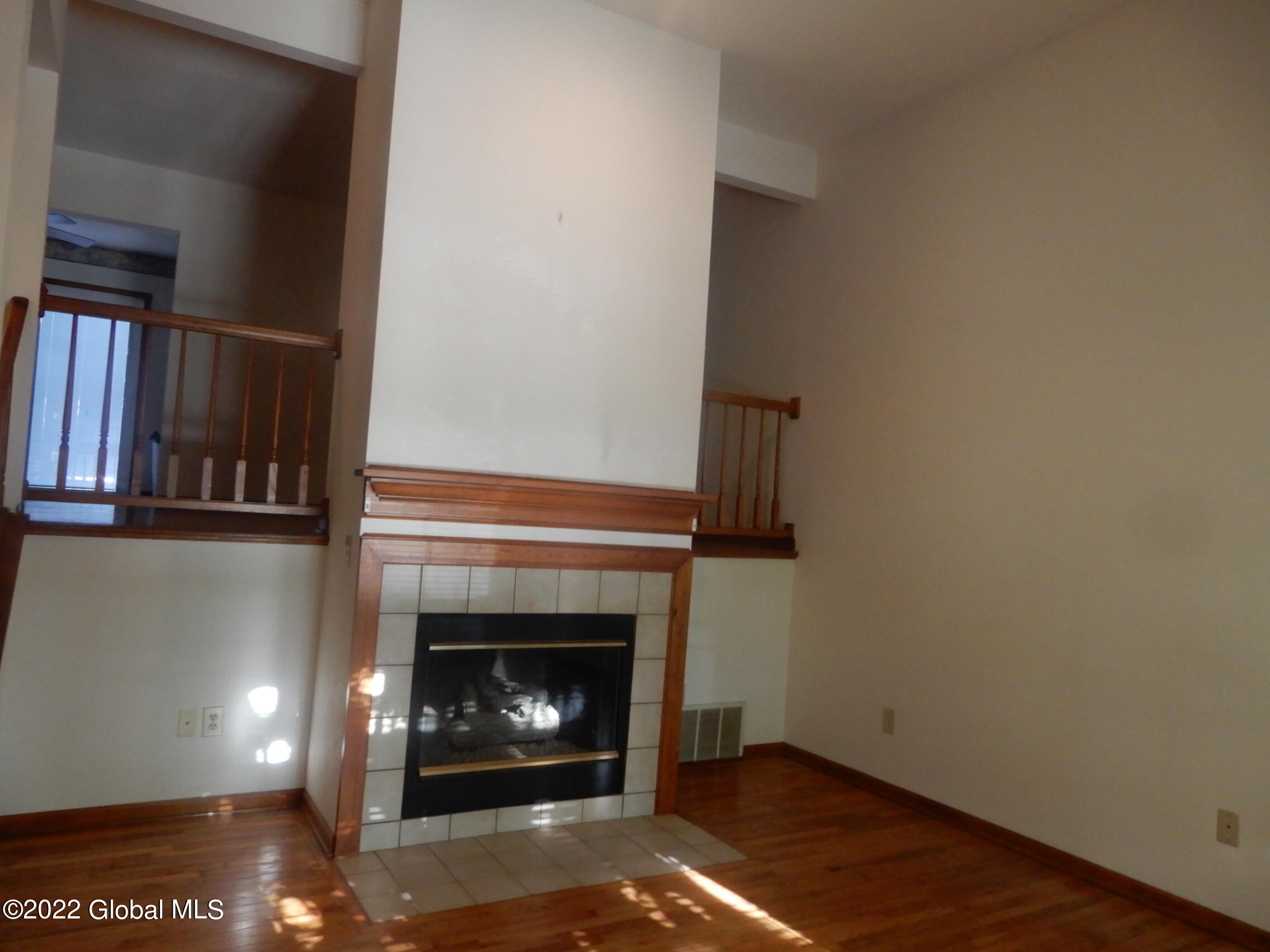 15 Stratton Circle