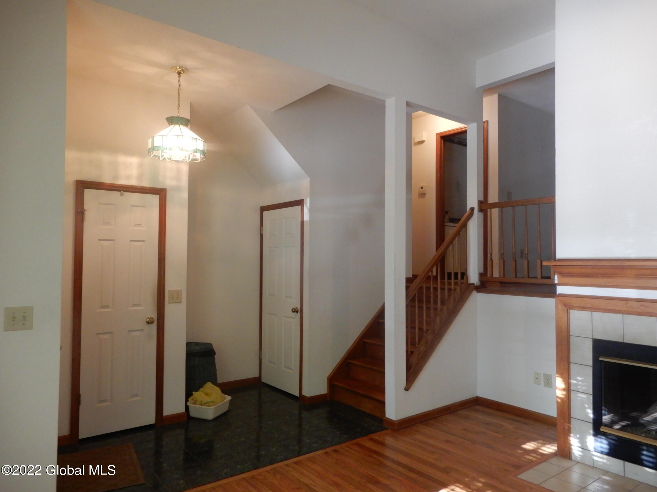 15 Stratton Circle