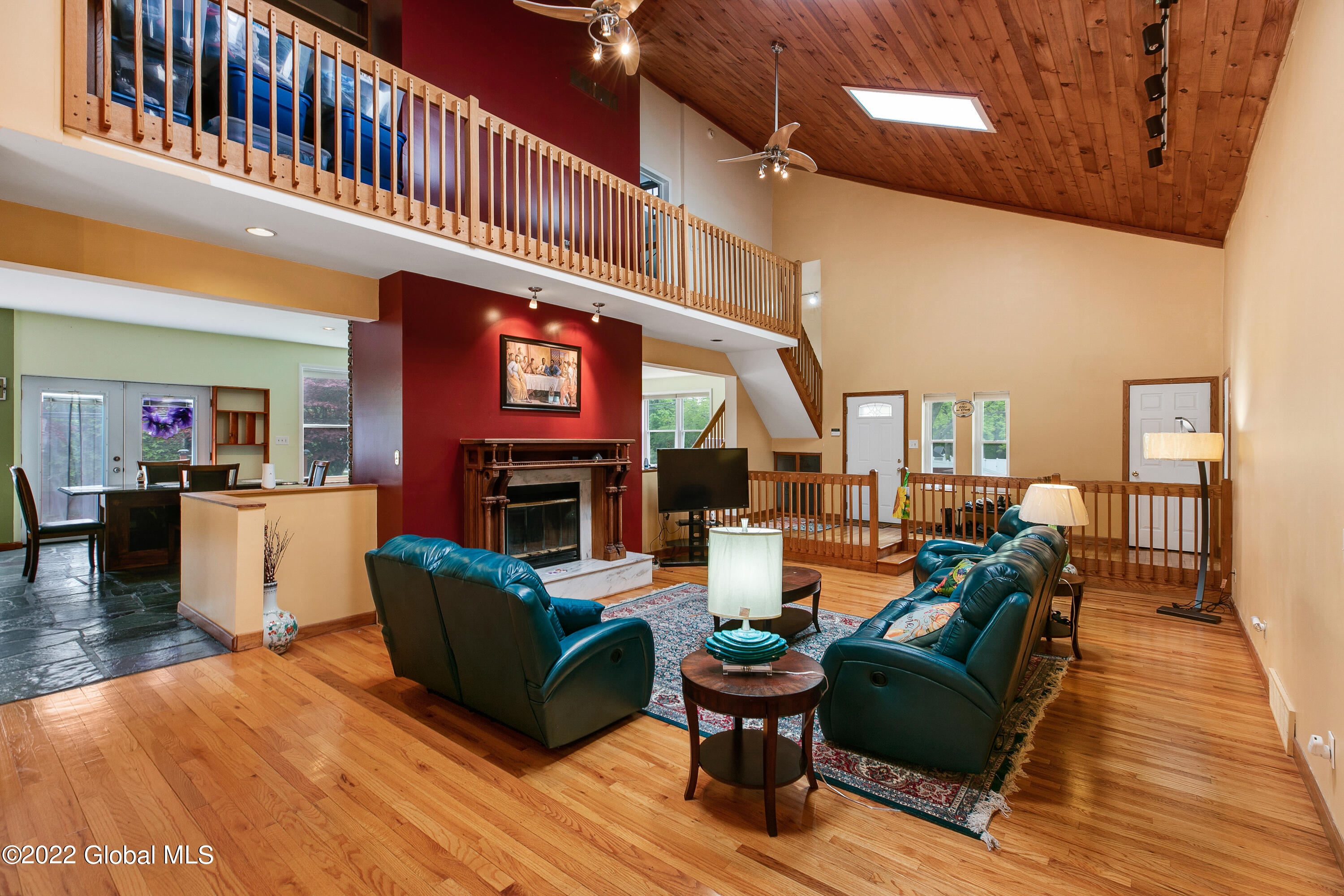 161 Holmes Dale