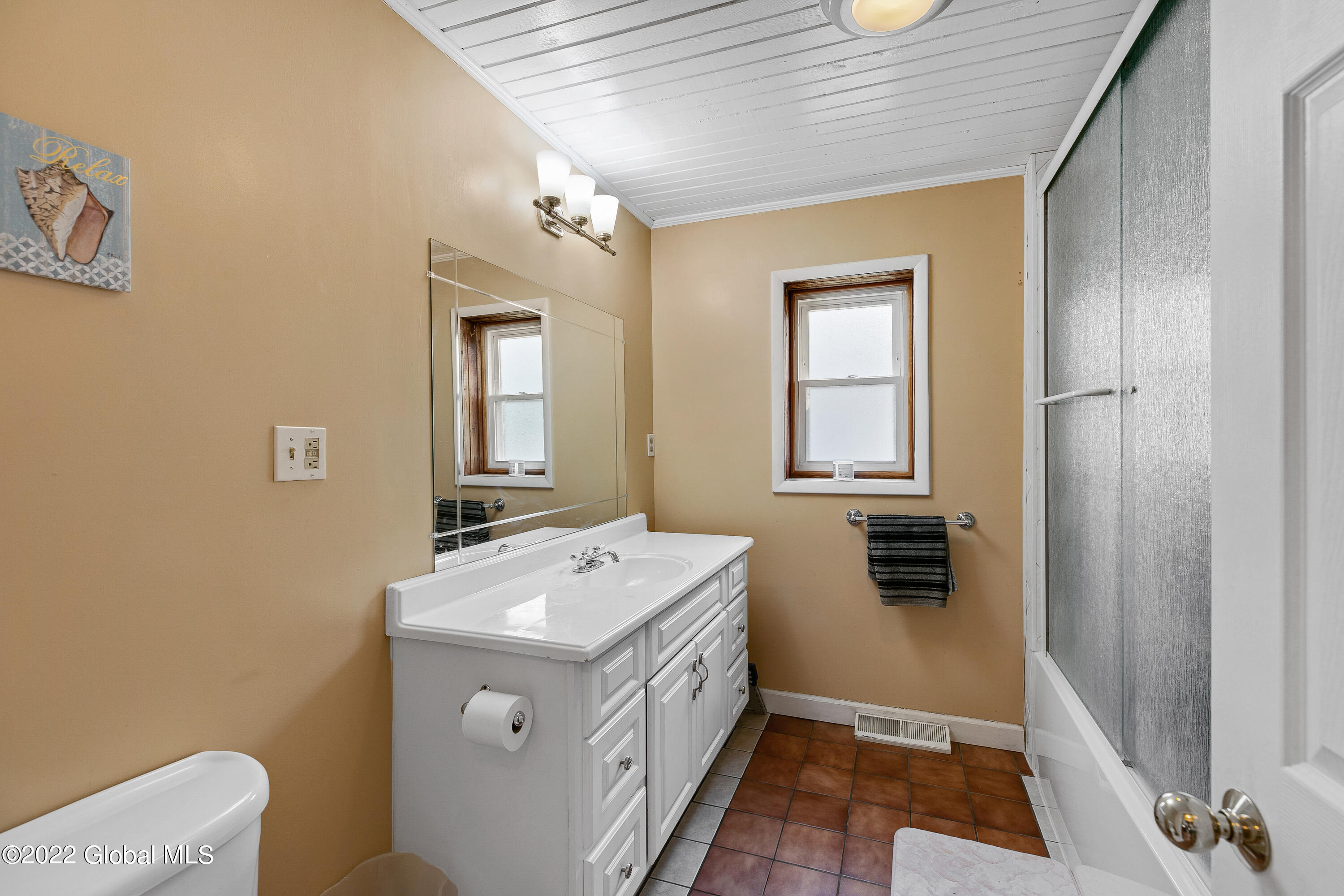 161 Holmes Dale