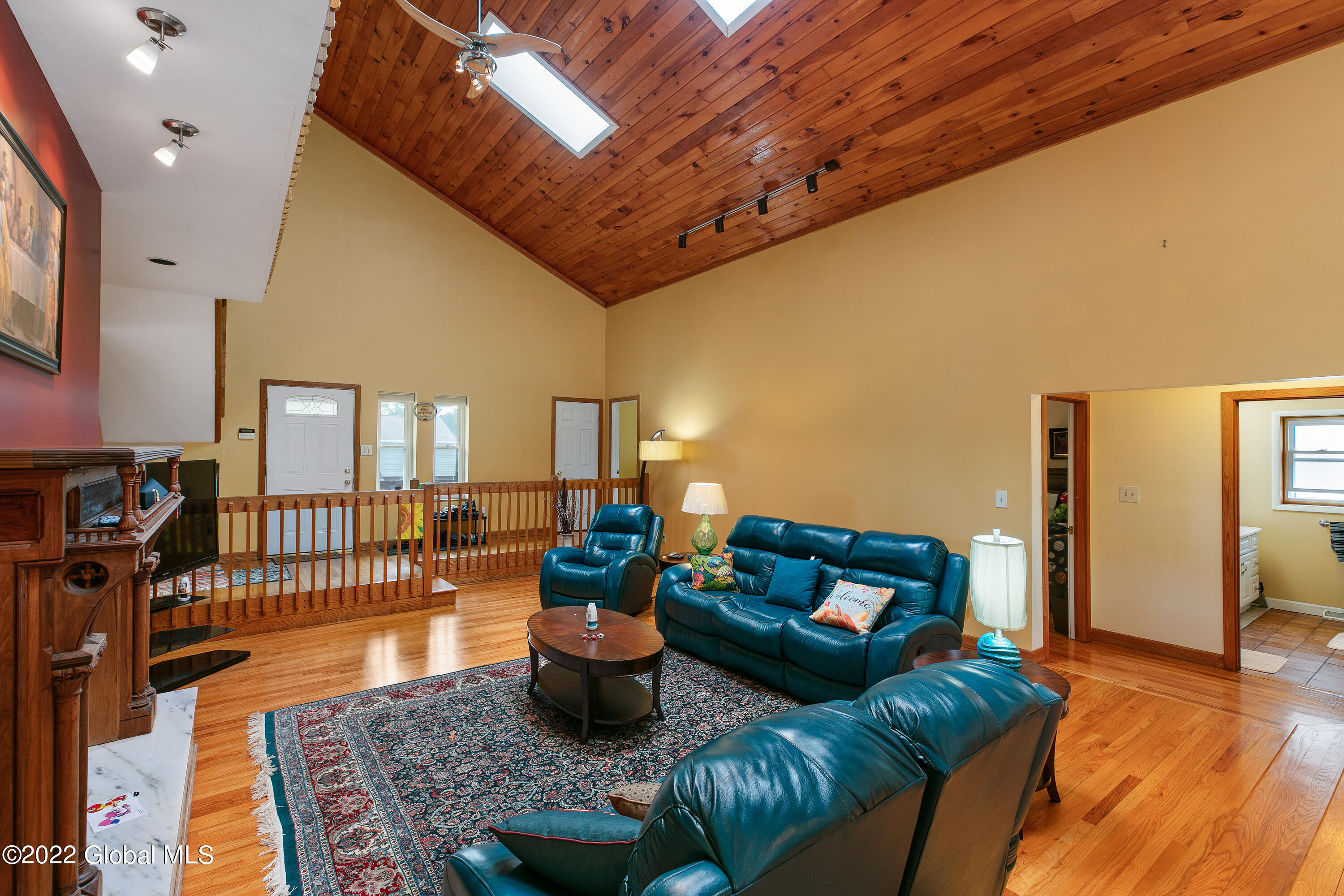 161 Holmes Dale