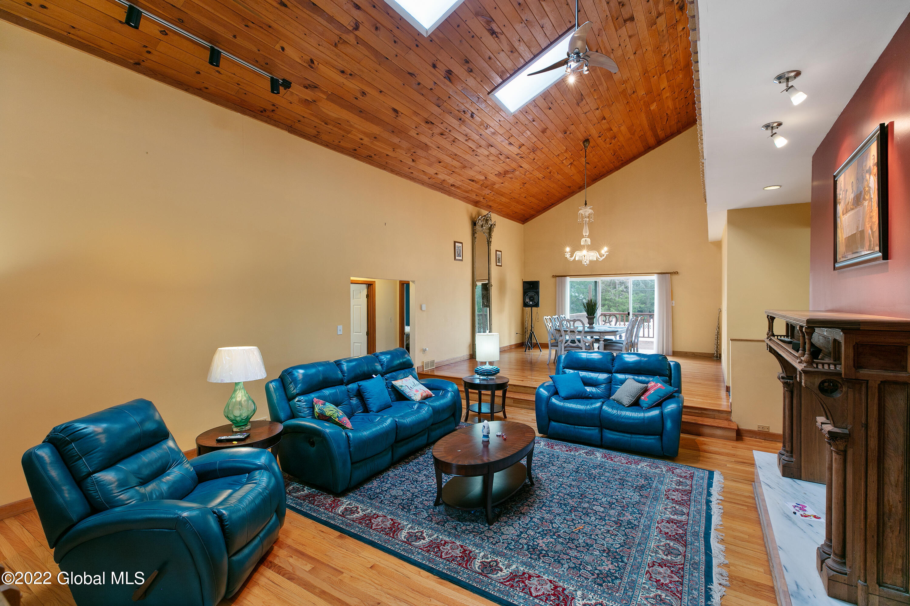 161 Holmes Dale