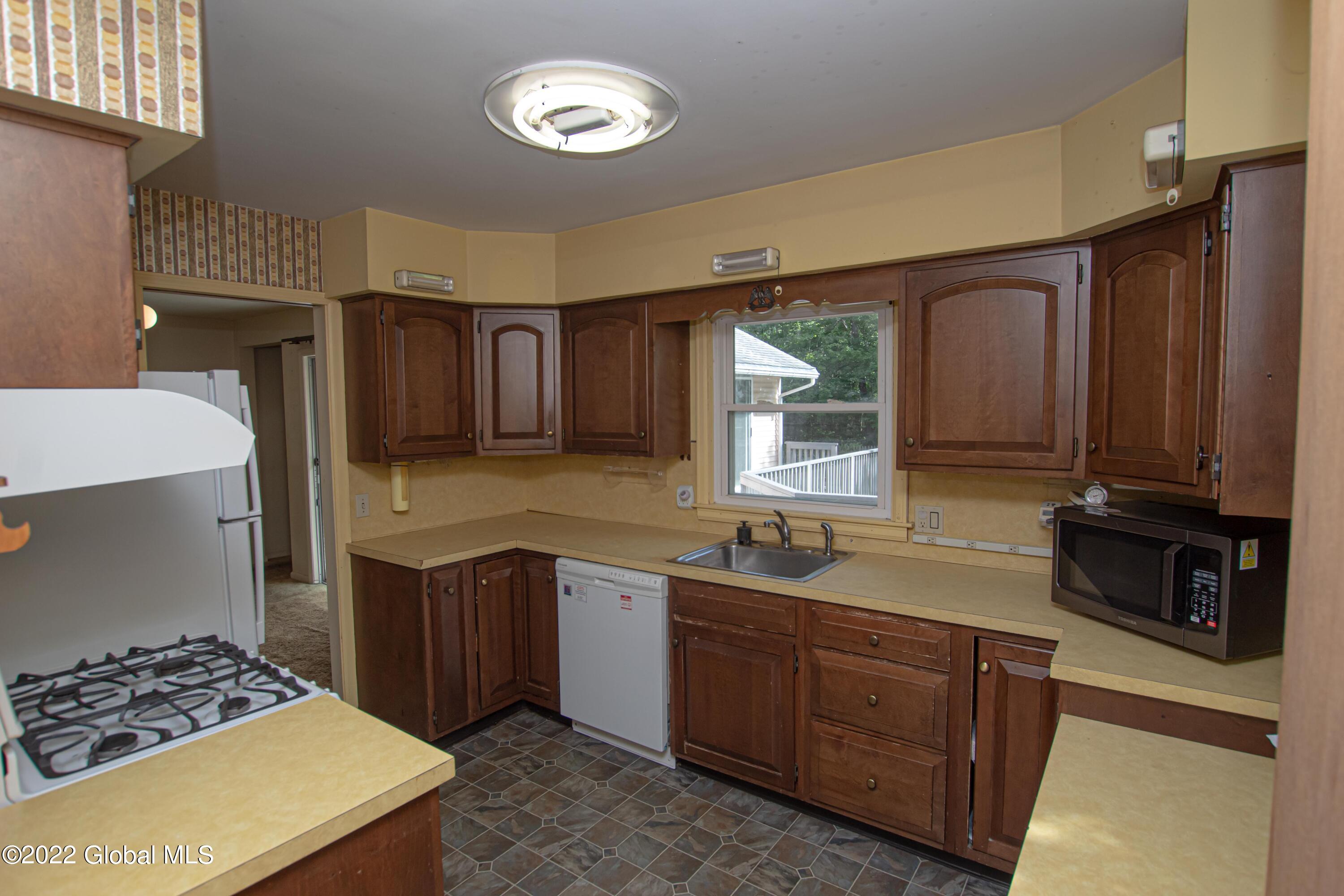 2901 W Old State Road