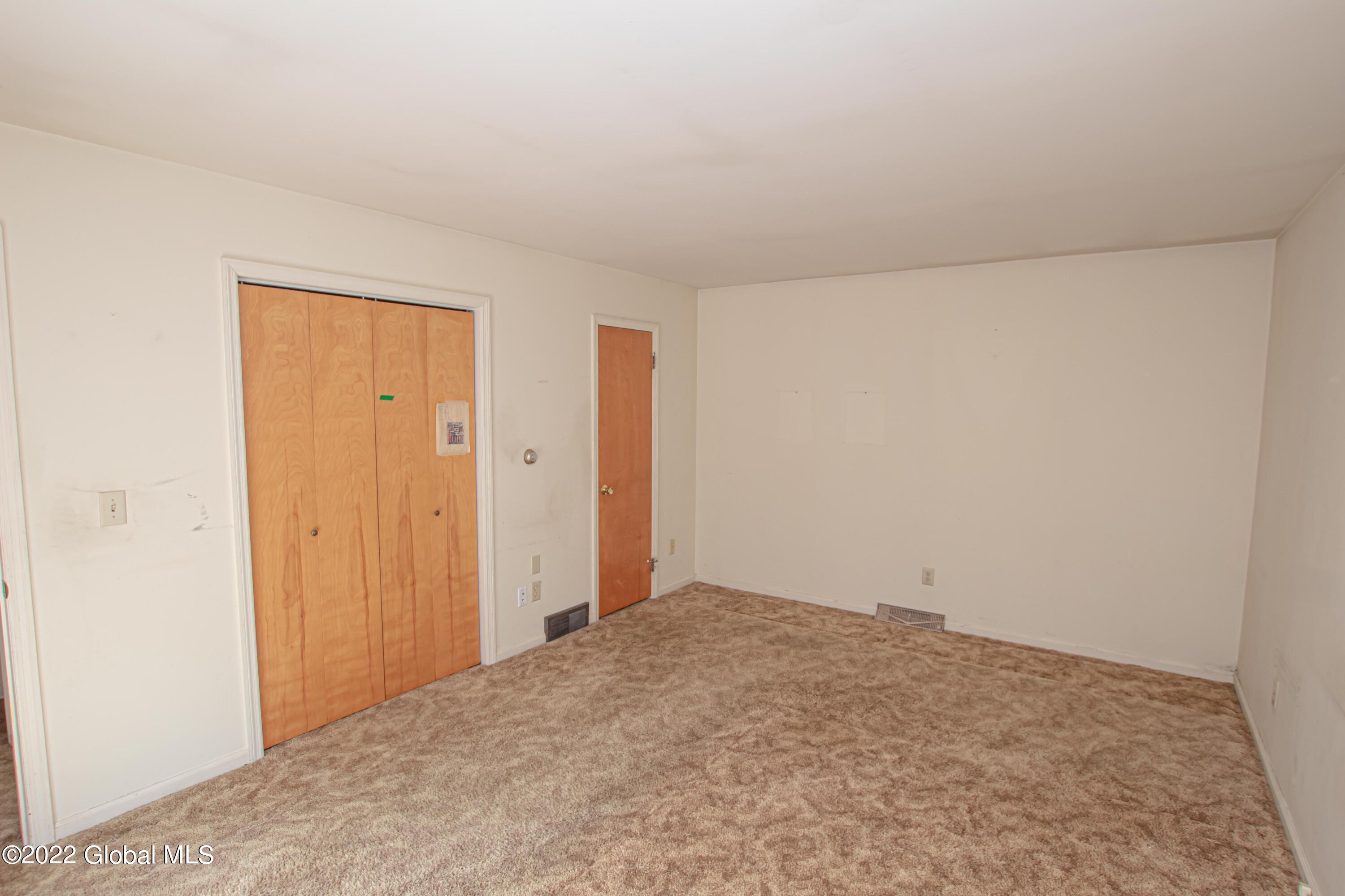 2901 W Old State Road