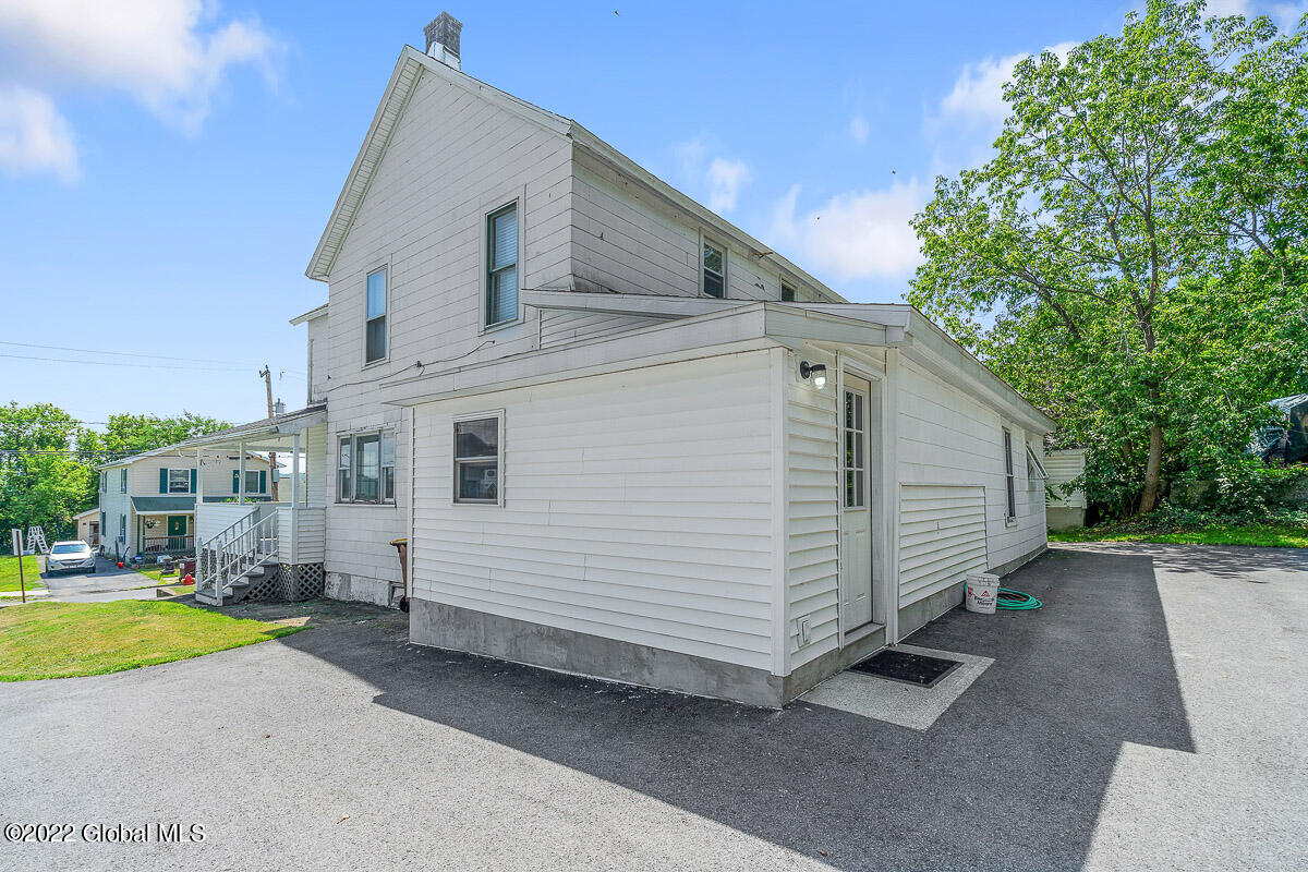 37-39 Stillwater Avenue