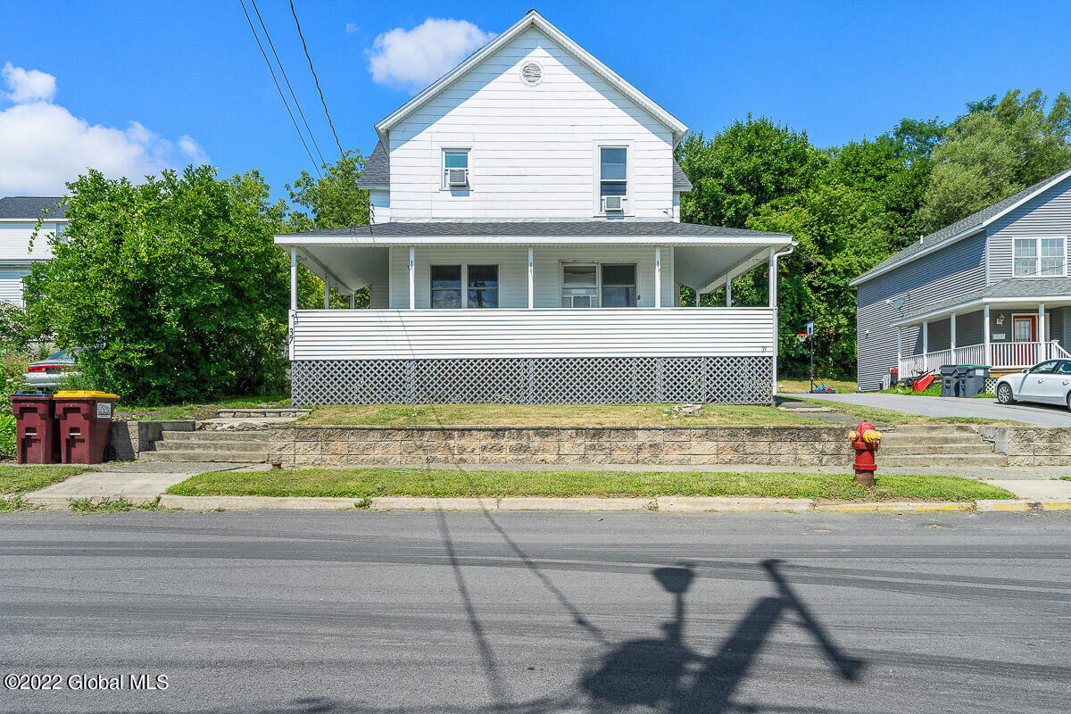 37-39 Stillwater Avenue