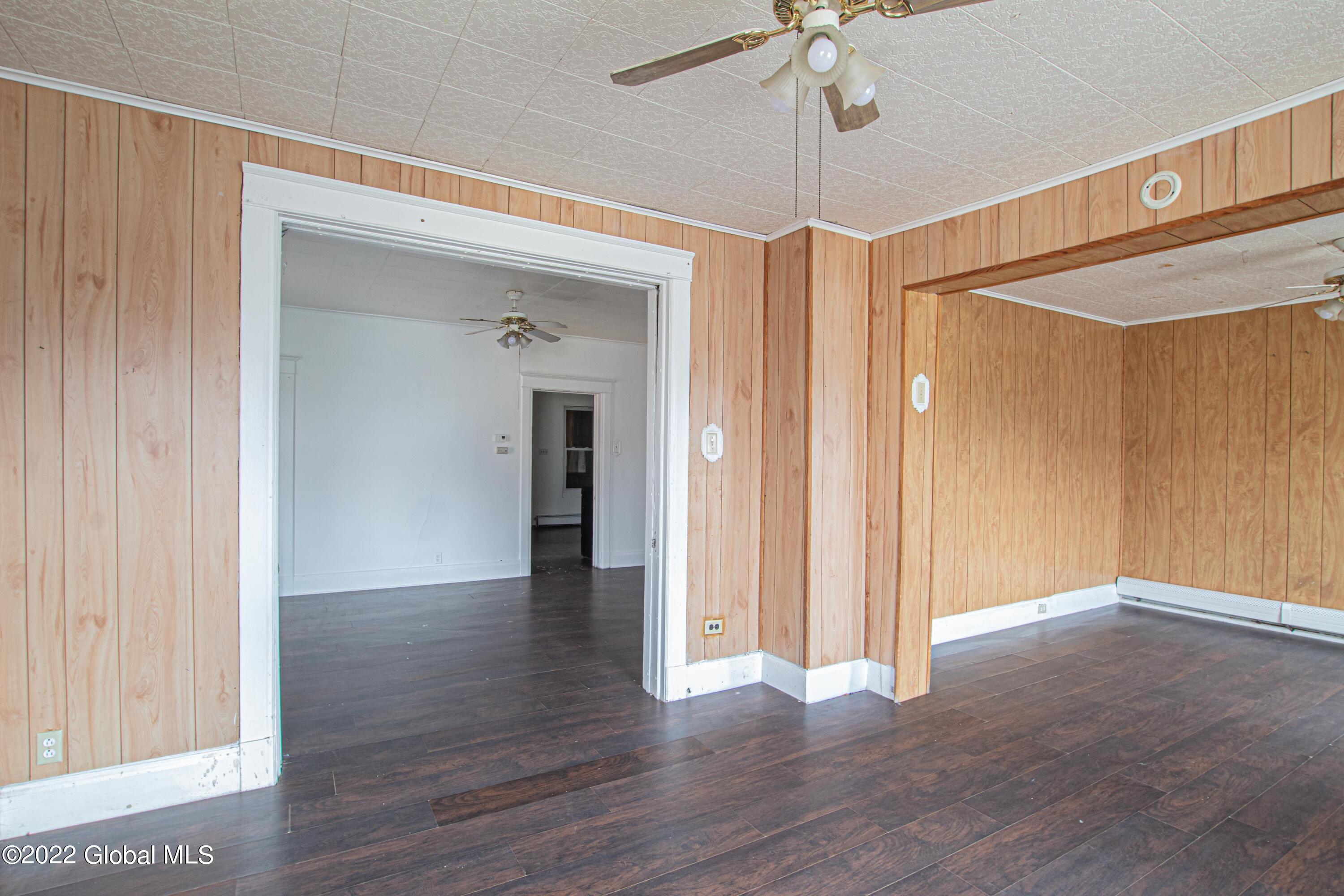 318 E Main Street