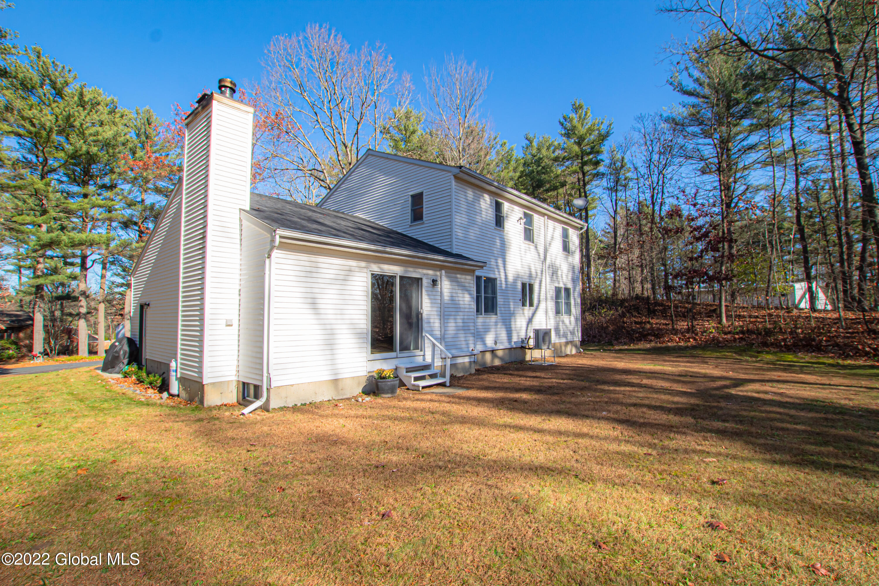 18 Cherokee Lane