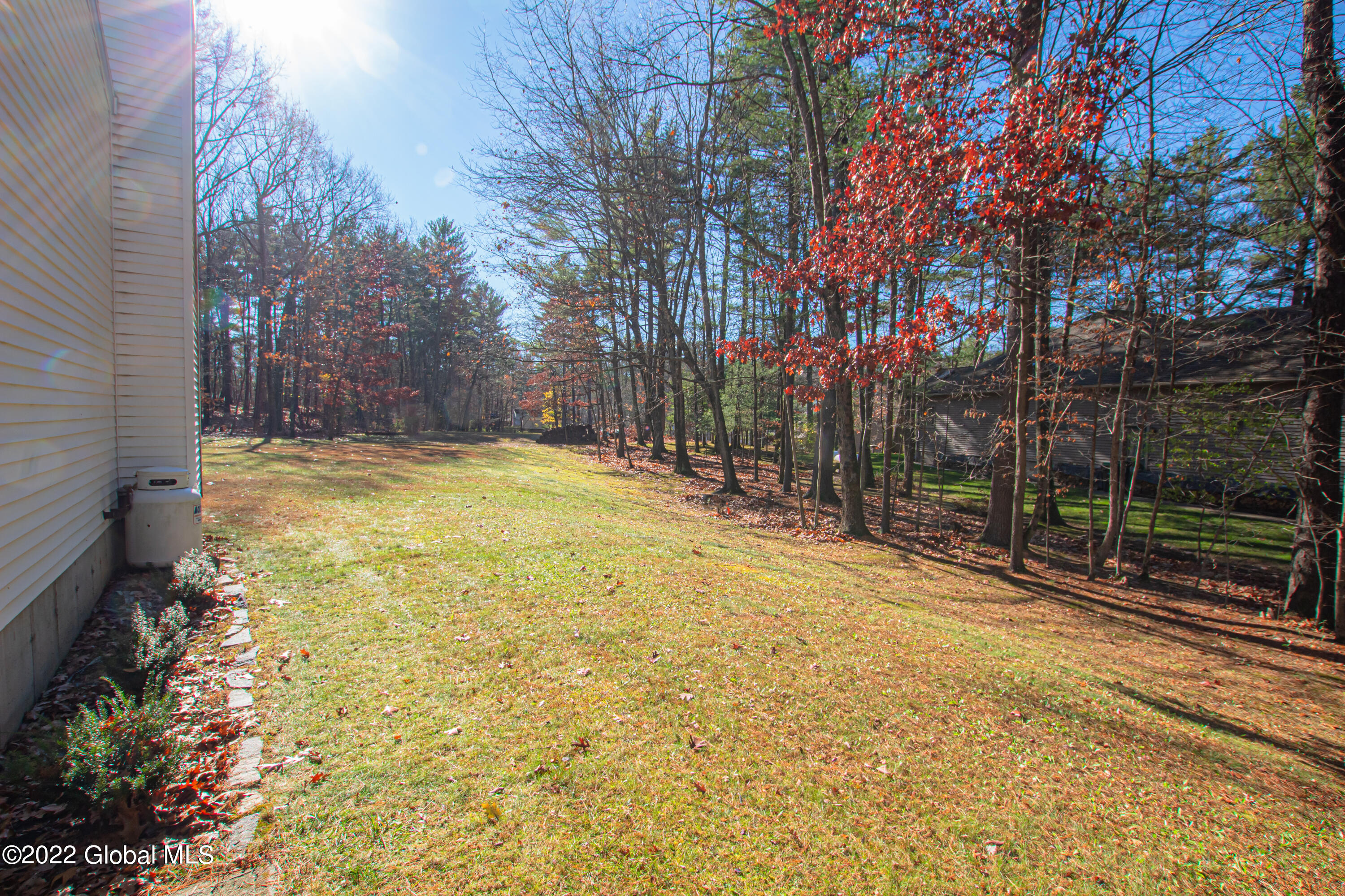 18 Cherokee Lane