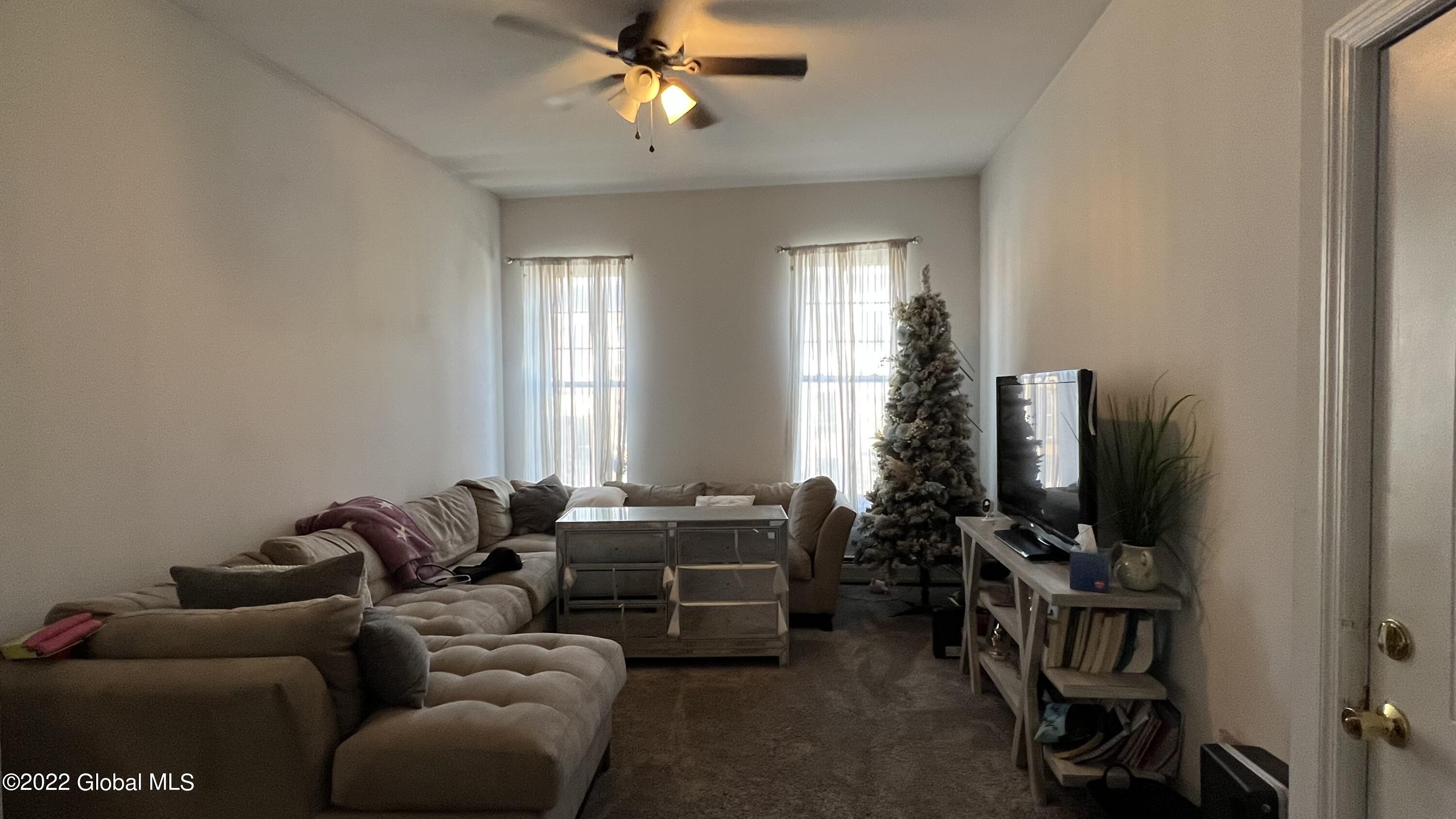 359 4th Street
