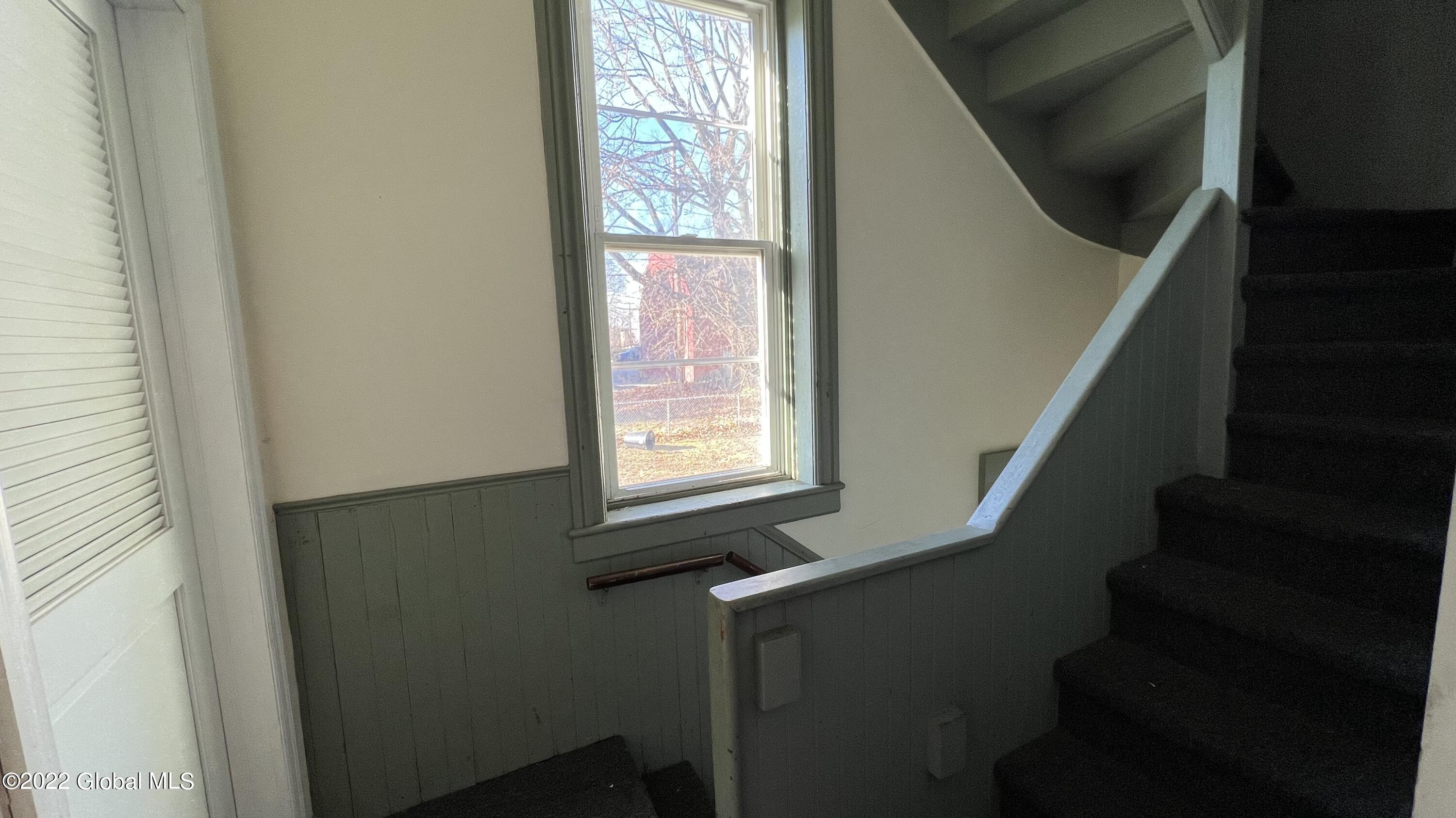 359 4th Street