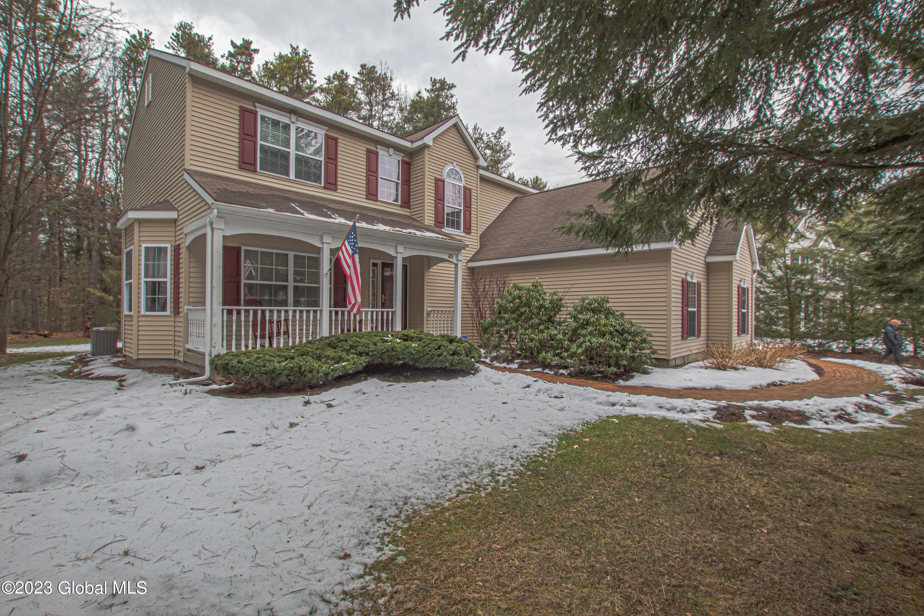 41 Lehland Drive