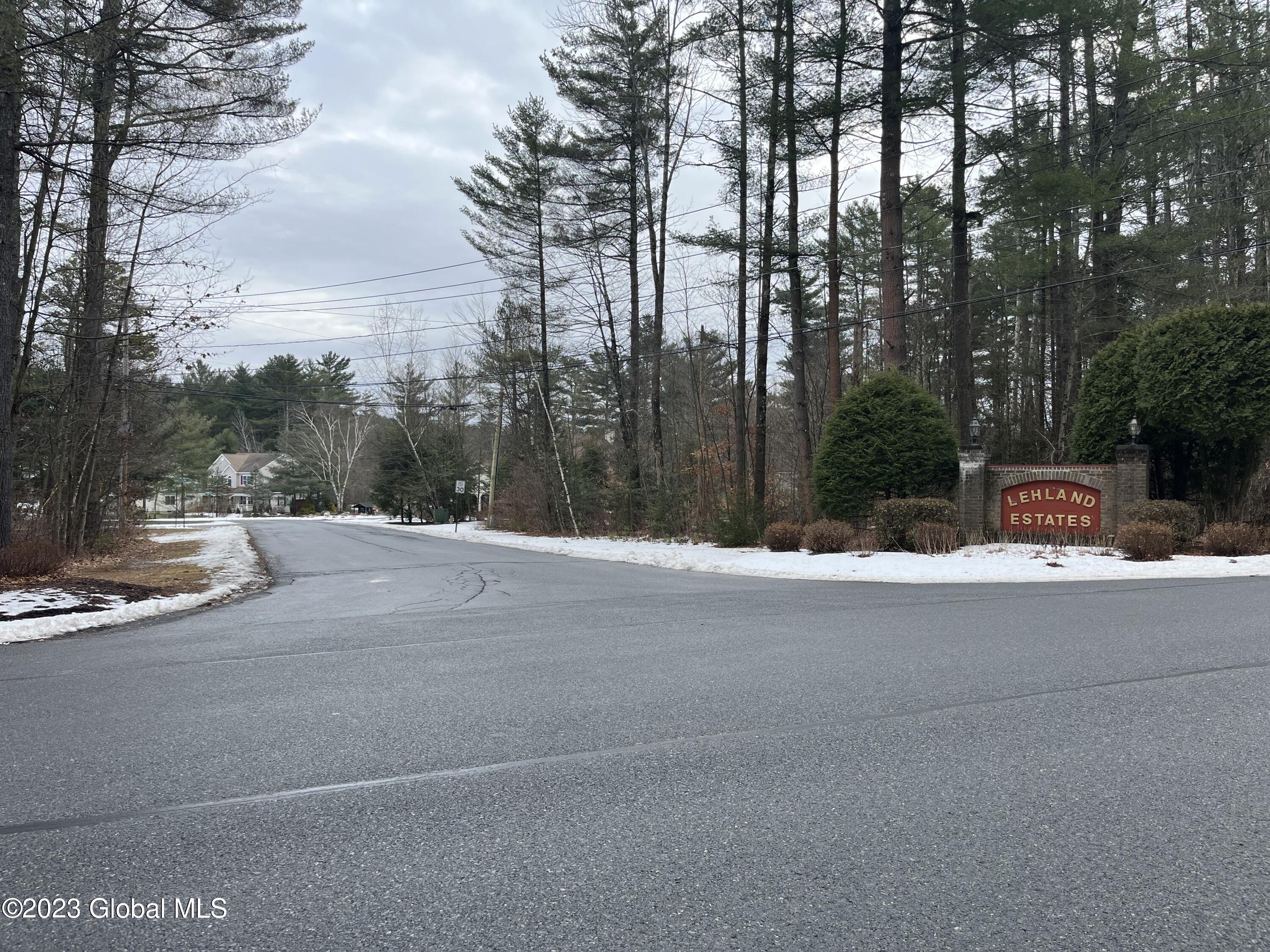 41 Lehland Drive