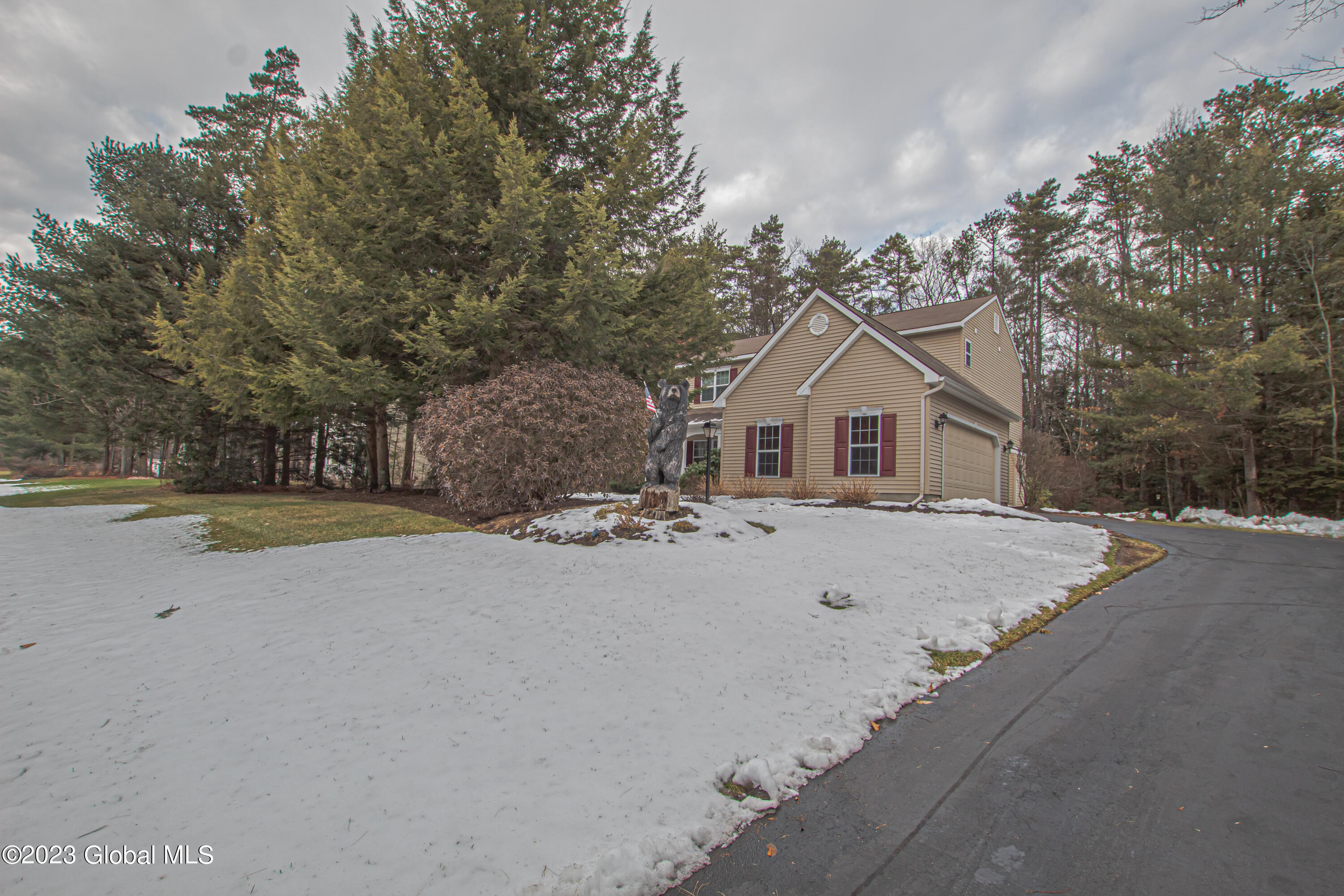 41 Lehland Drive
