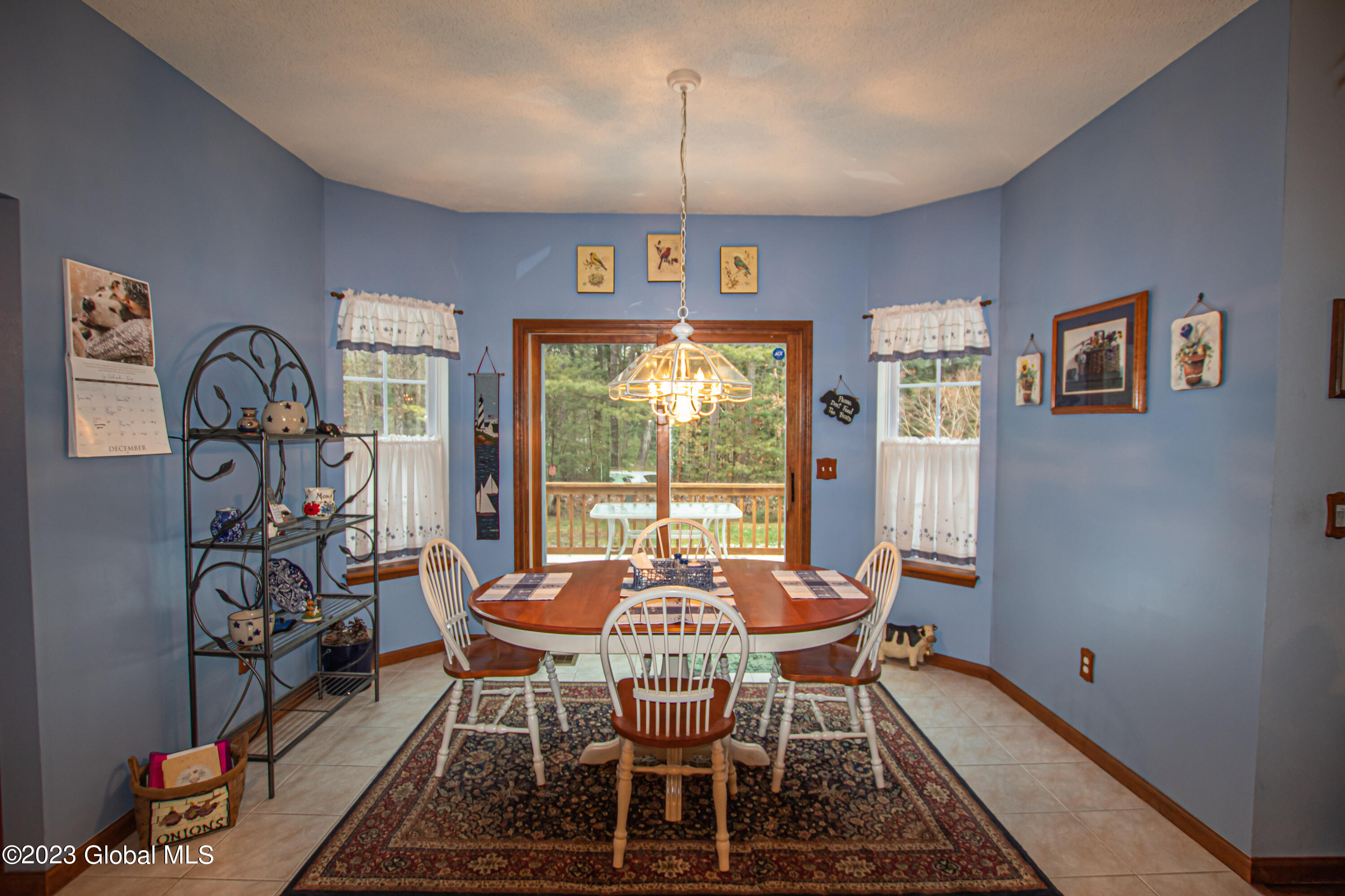 41 Lehland Drive