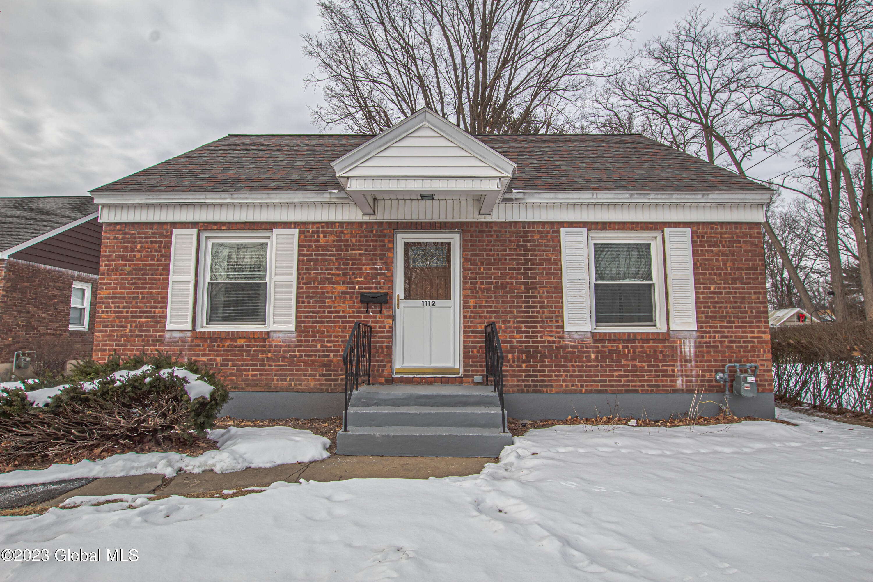 1112 Austin Place